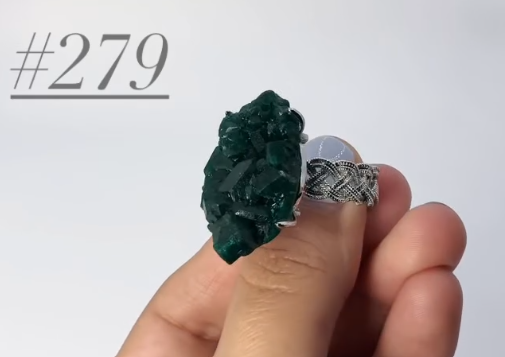 Dioptase