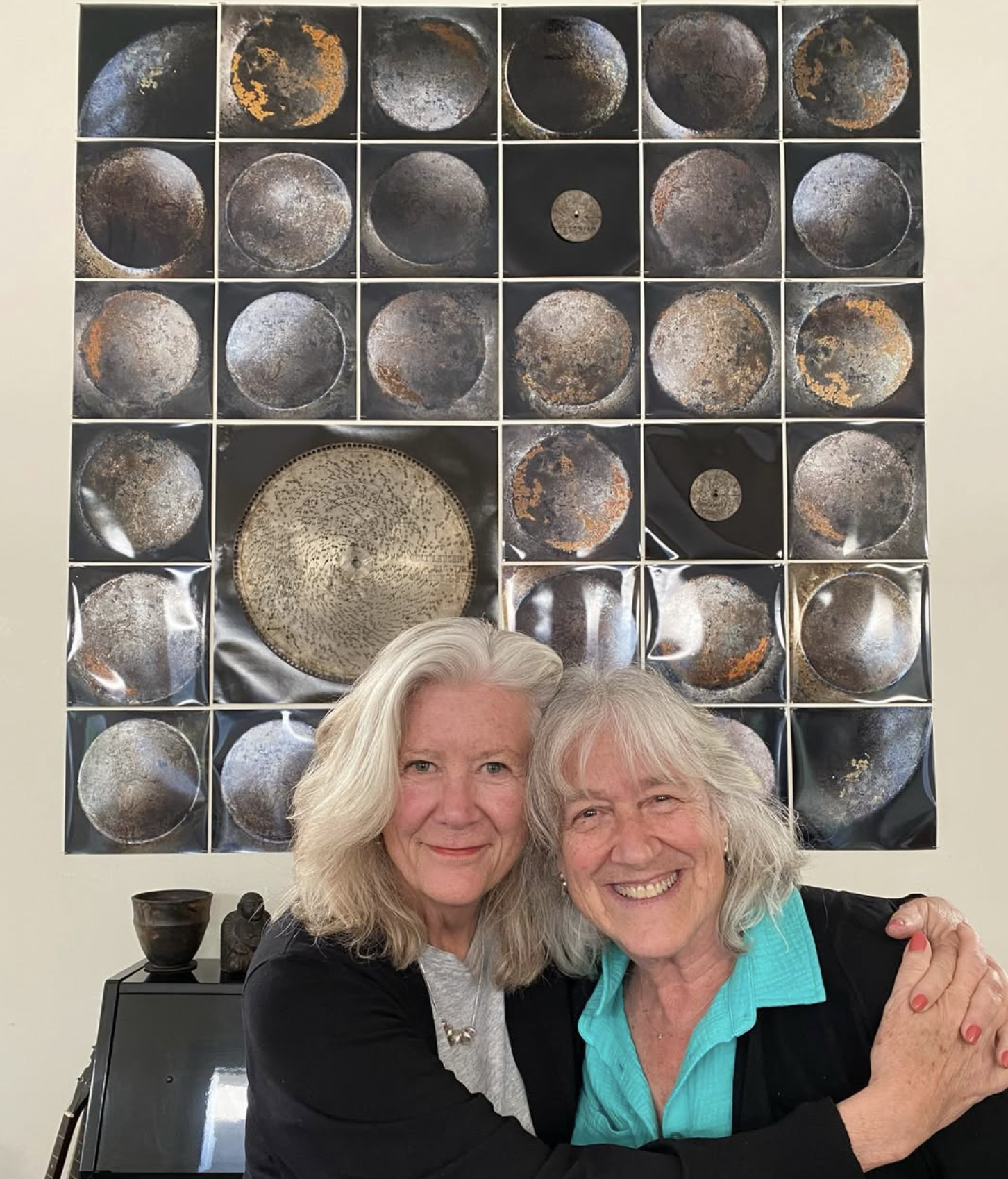March 31, 2024 - 

Treasured moments: a recent visit with dear friend Jane Fulton Alt ❤️🌟❤️ Here’s hoping our paths cross again soon!

Jane’s “Many Moons” graces the wall behind us. The caption she provided for this post:

“There is nothing you can 