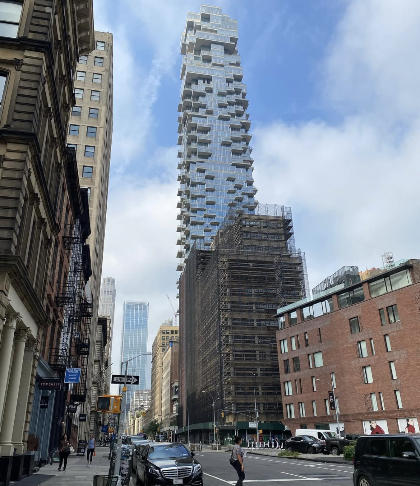 September 8, 2023 - 

TriBeCa #oldandnewnewyork #mvsontheroad