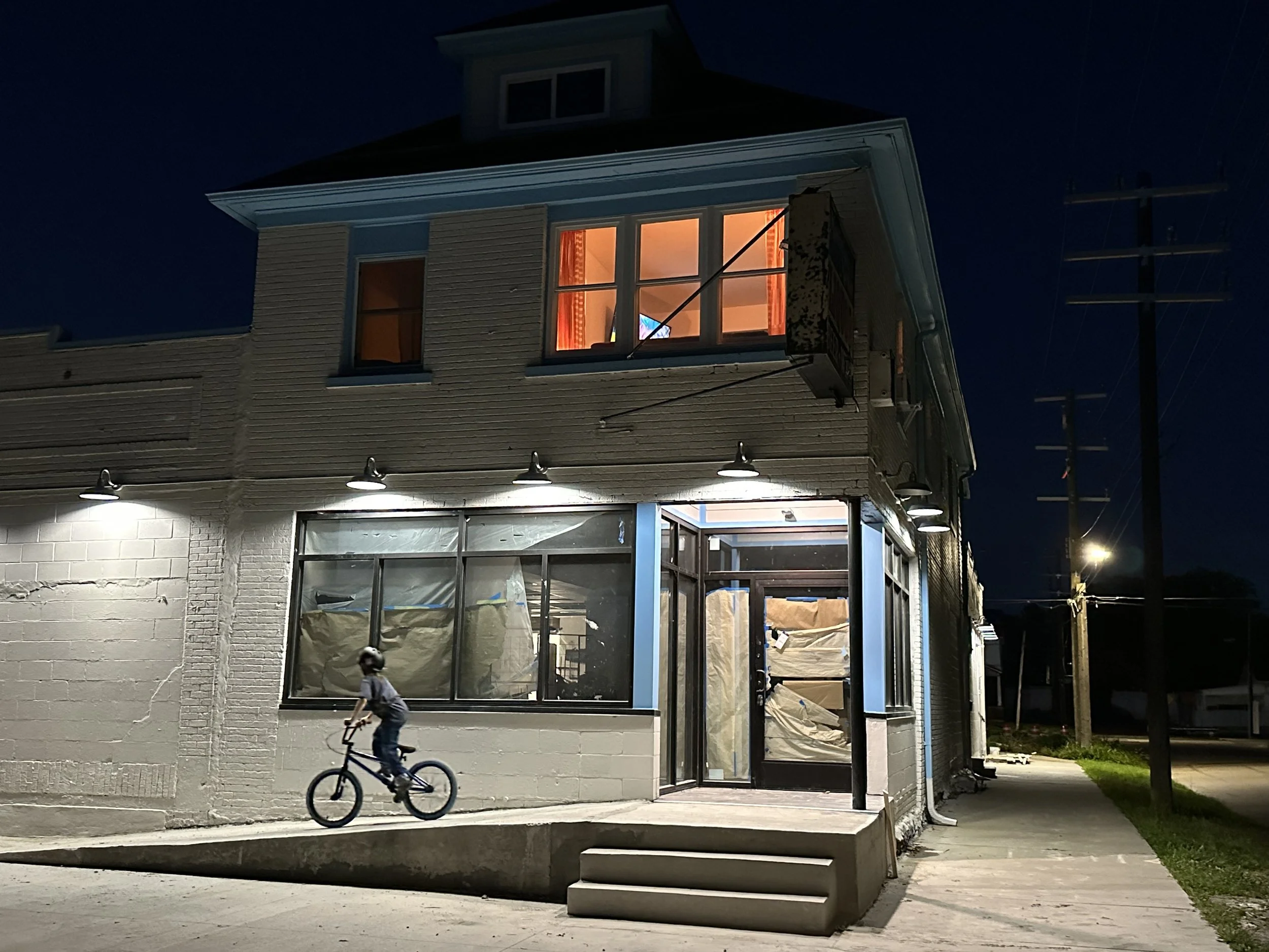 Neighnorhood Grocery Nod to Hopper, 2023.jpg