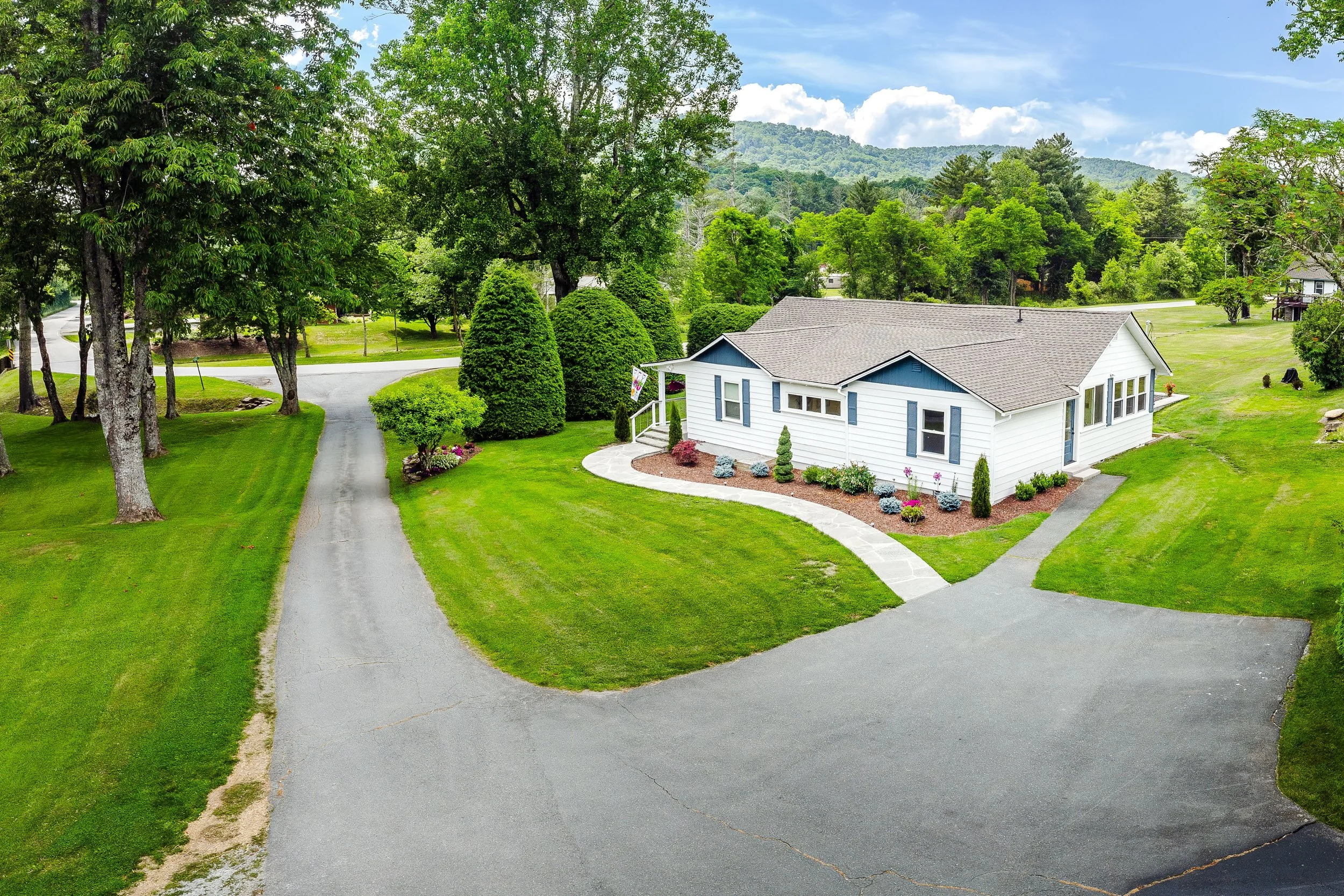 29_Sturgill_Lane_Linville_NC-47.jpg