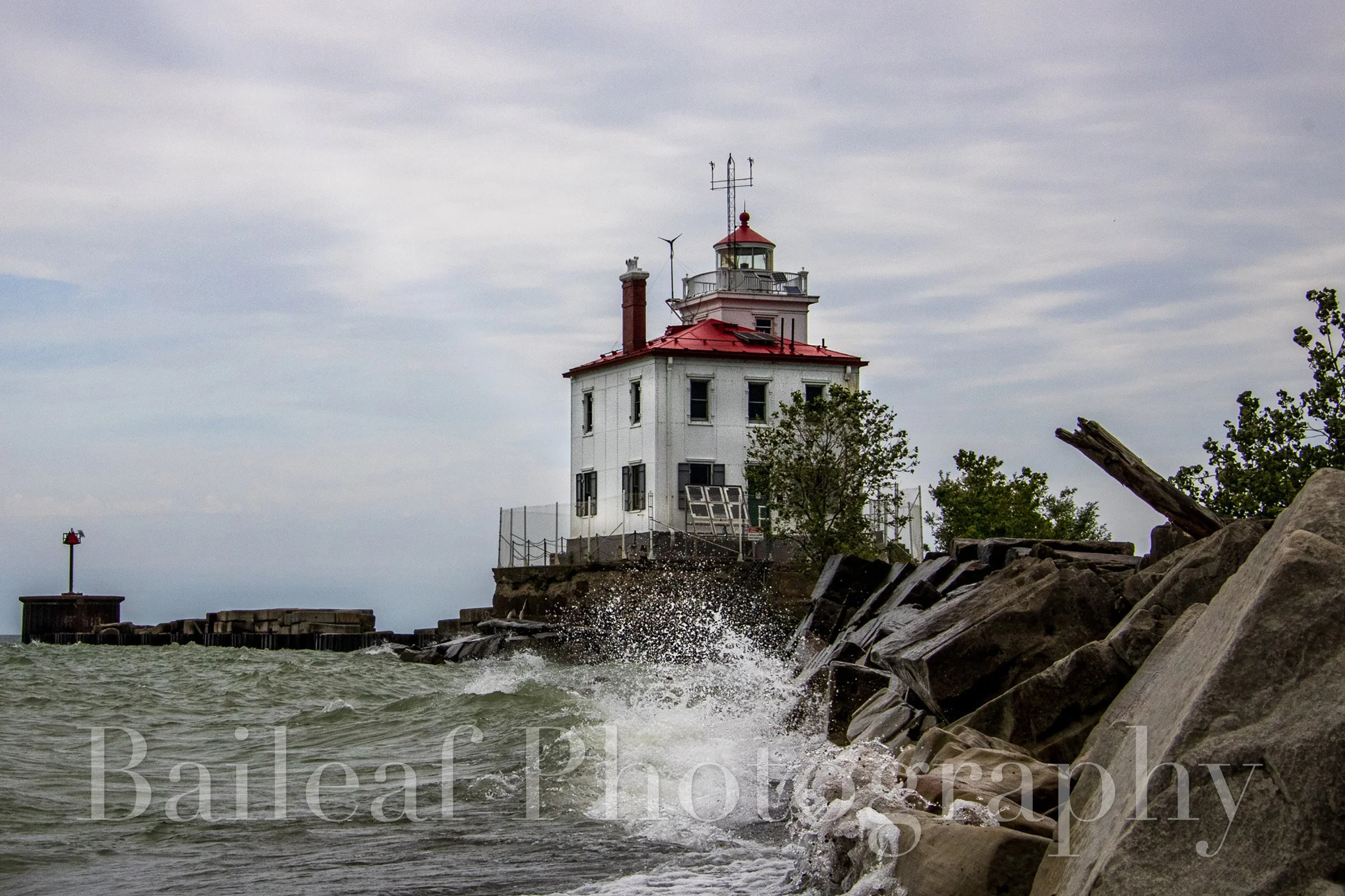  Fairport Harbor West Breakwater Lighthouse (Mentor, Ohio)