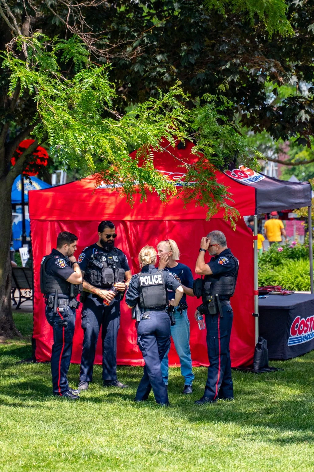 Nancy instructing police colleagues on the security plan at the Rotary Ribfest Event June 2026. 