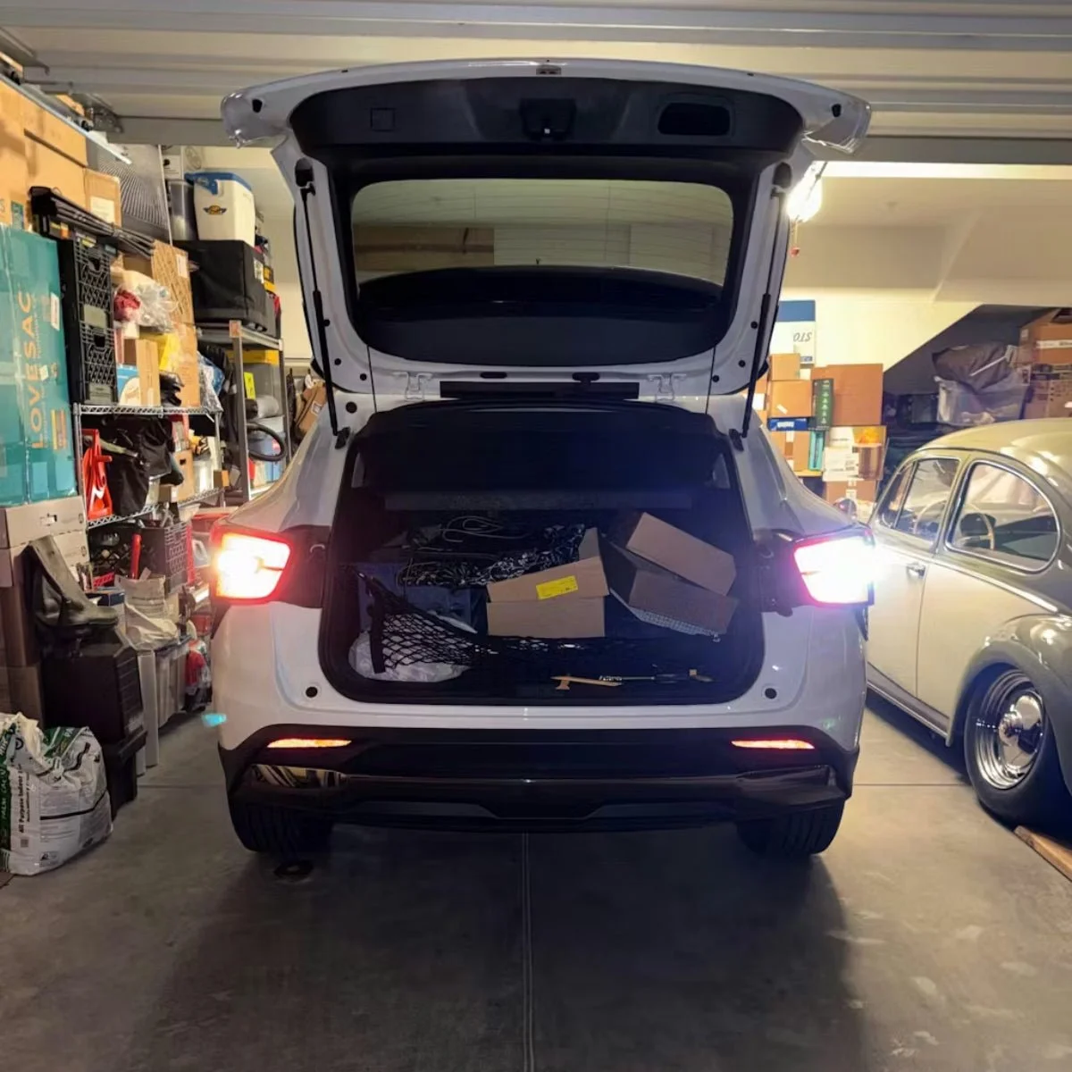 2025-Chevy-Trax-921-backup-light.jpg