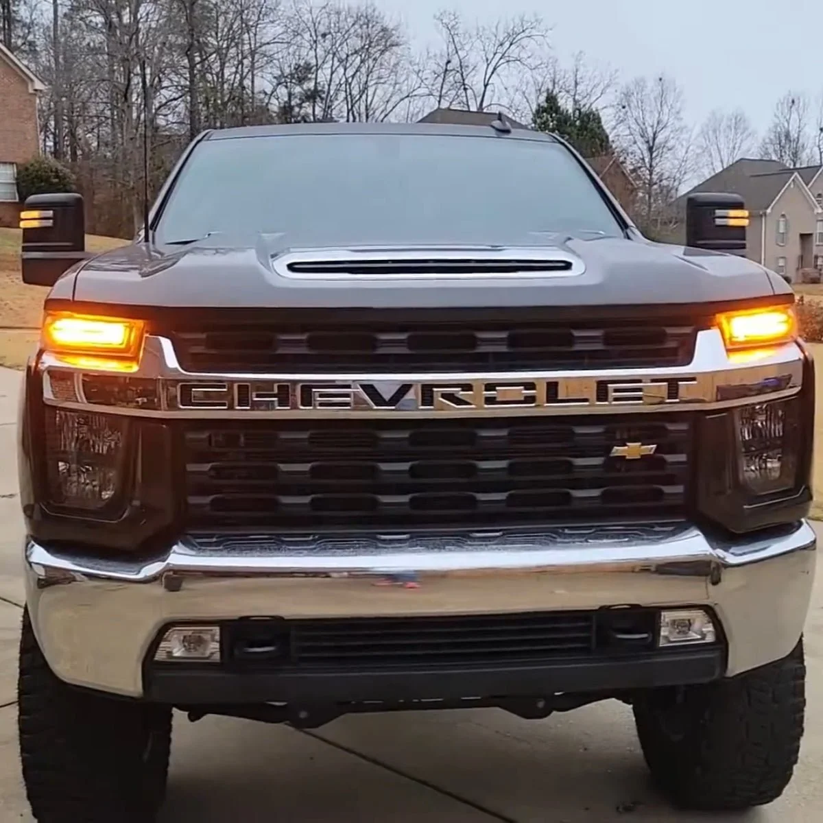 2021-chevrolet-silverado-2500HD-7443-led-front-turn-signal-lights.jpg