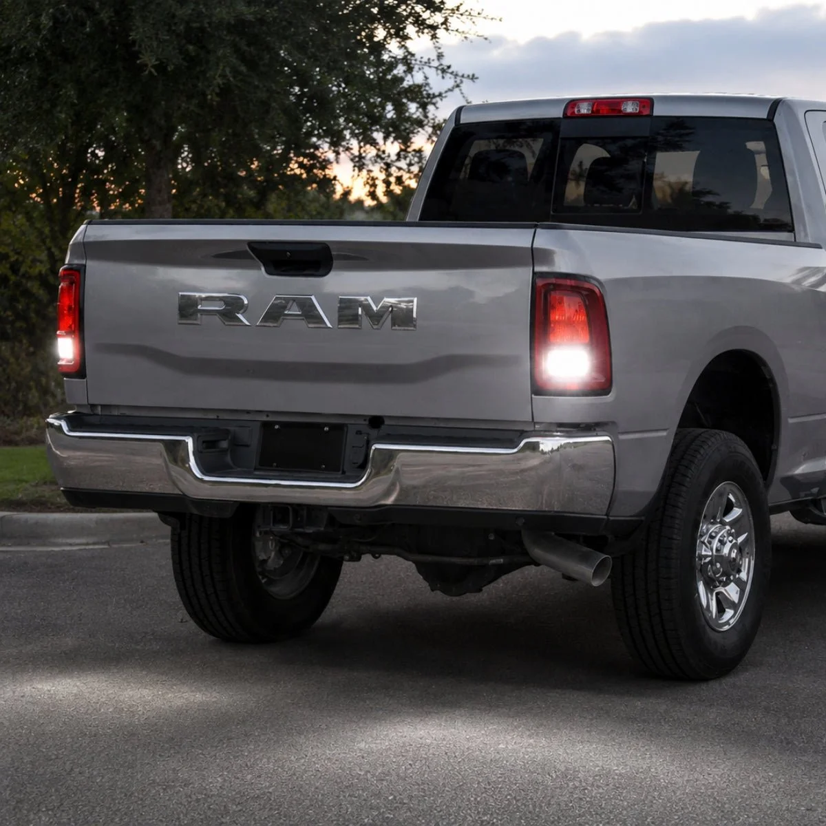2025-2026-ram-2500-3500-7443-led-backup-lights-003.jpg