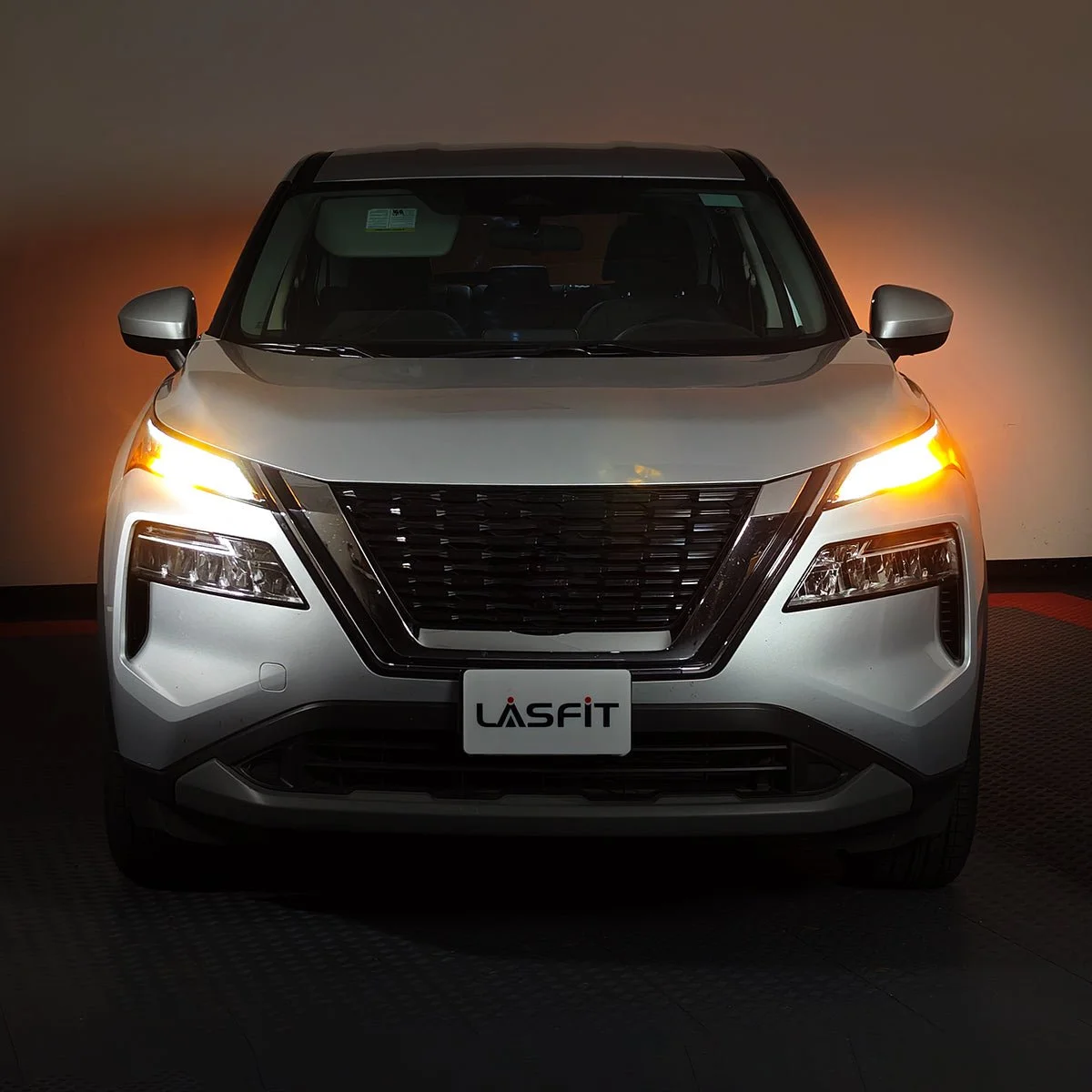 2023-Nissan-Rogue-7443-led-front-turn-signal-lights.jpg