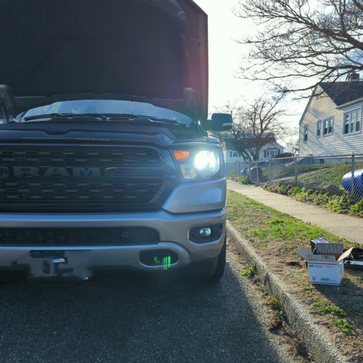 2022-Ram-1500-BigHorn-led-H11-low-beam.jpg