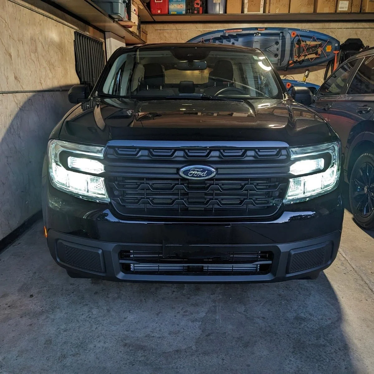 2024-Ford-Maverick-4257-white-turn-signal-lights.jpg