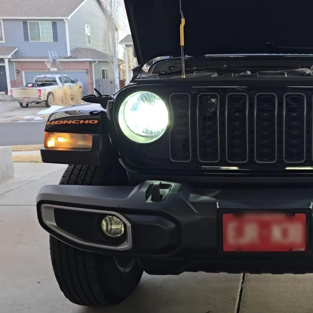 Jeep-Gladiator-Lasfit-LED-headlights.jpg