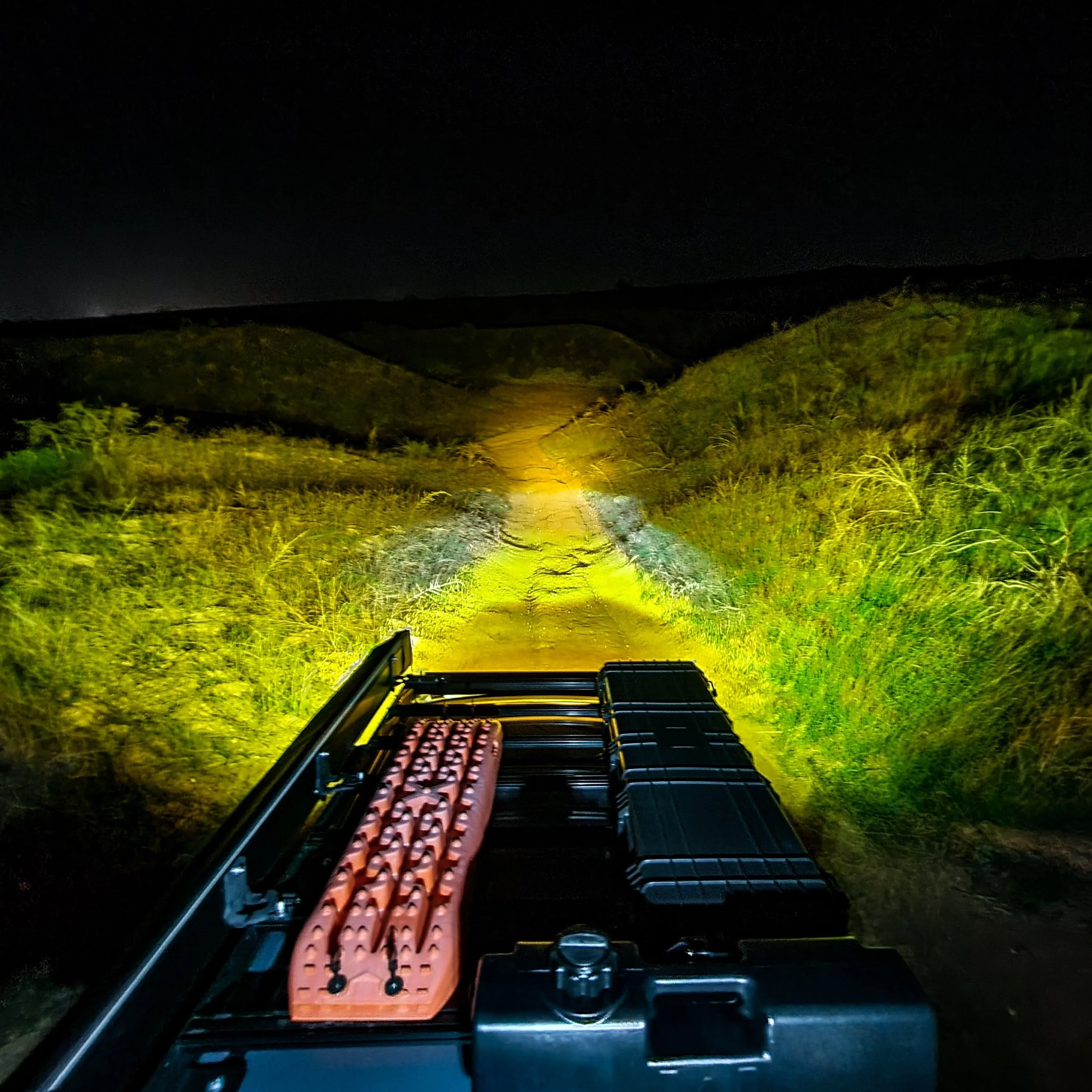 3LEDPodDitchLight_4c4c3ea4-52ff-4e55-a8ff-98e88eff4aec.jpg
