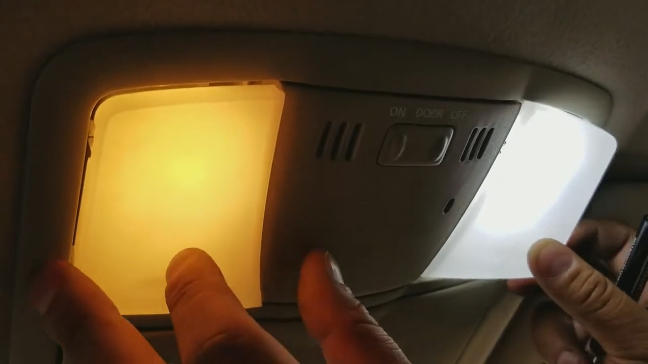 2015-Nissan-Rogue-Select-168-map-light.png