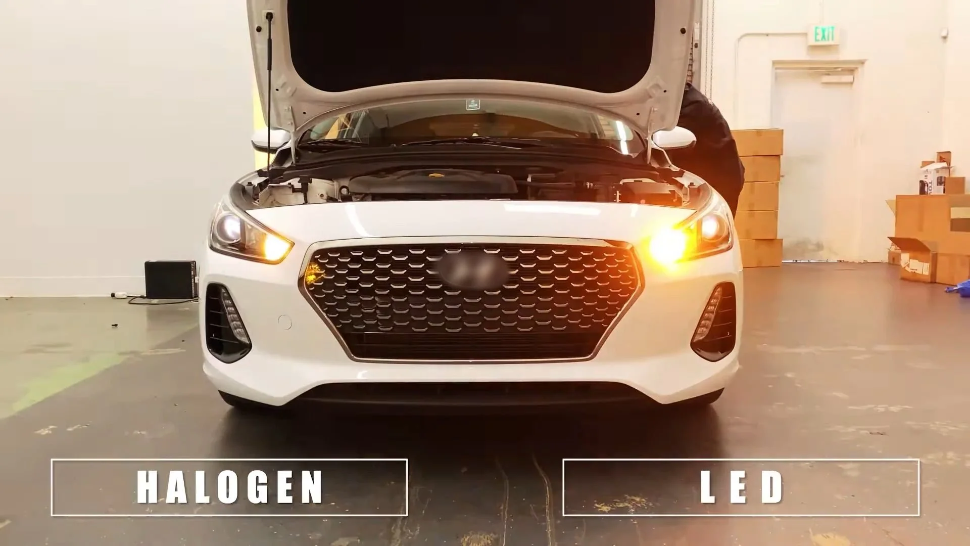 2019-Hyundai-Elantra-GT-1157-front-turn-signal-lights.jpg