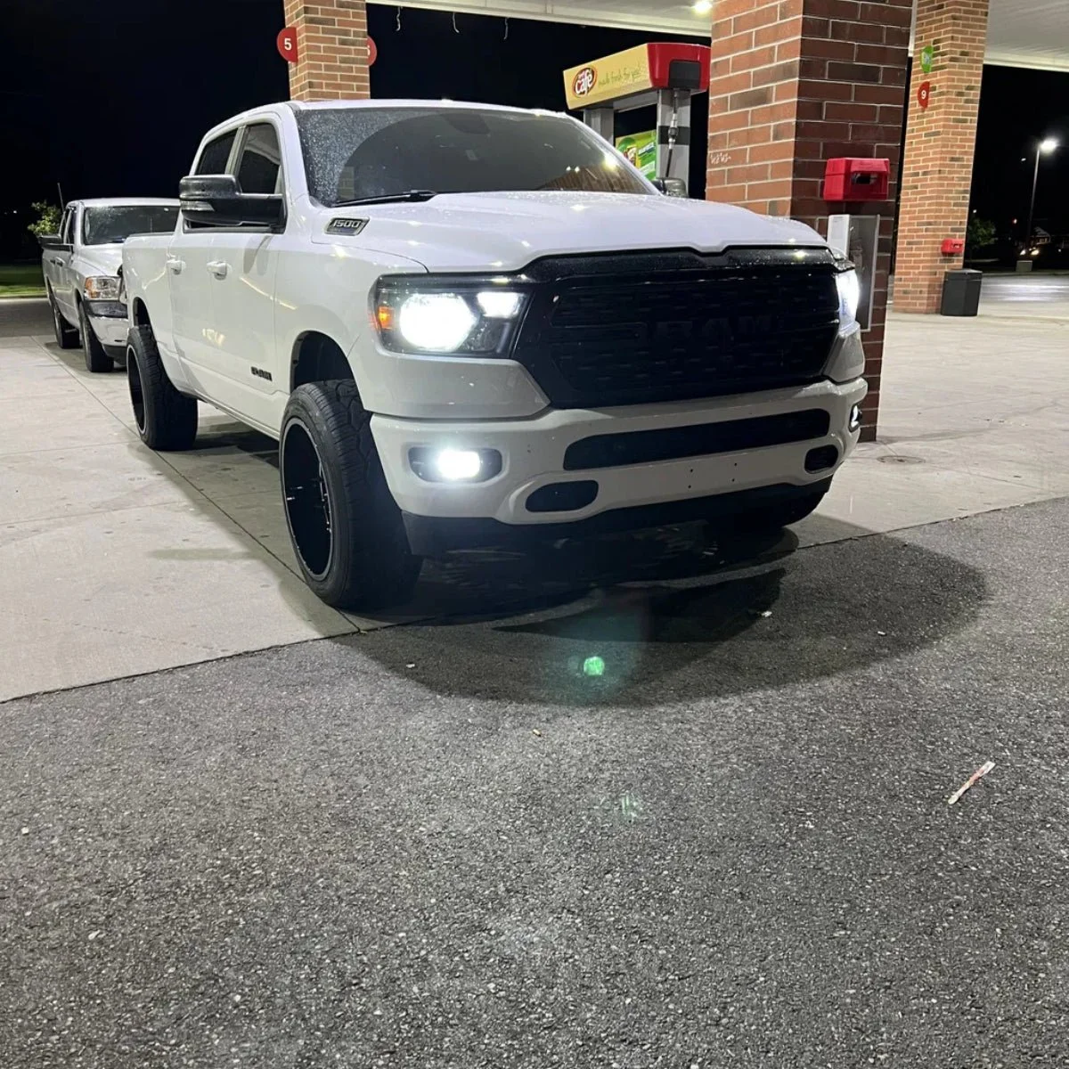 2019-2024-Ram-1500-lasfit-led-front-lighting.webp