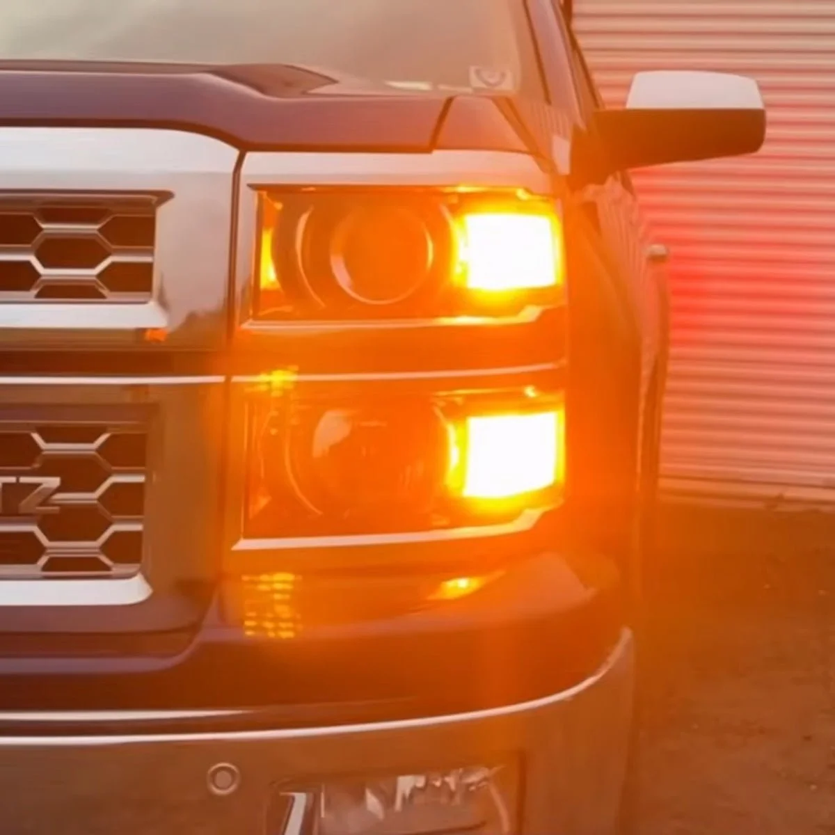 2014-Chevrolet-Silverado-1500-7443-LED-front-turn-signal-Light.jpg