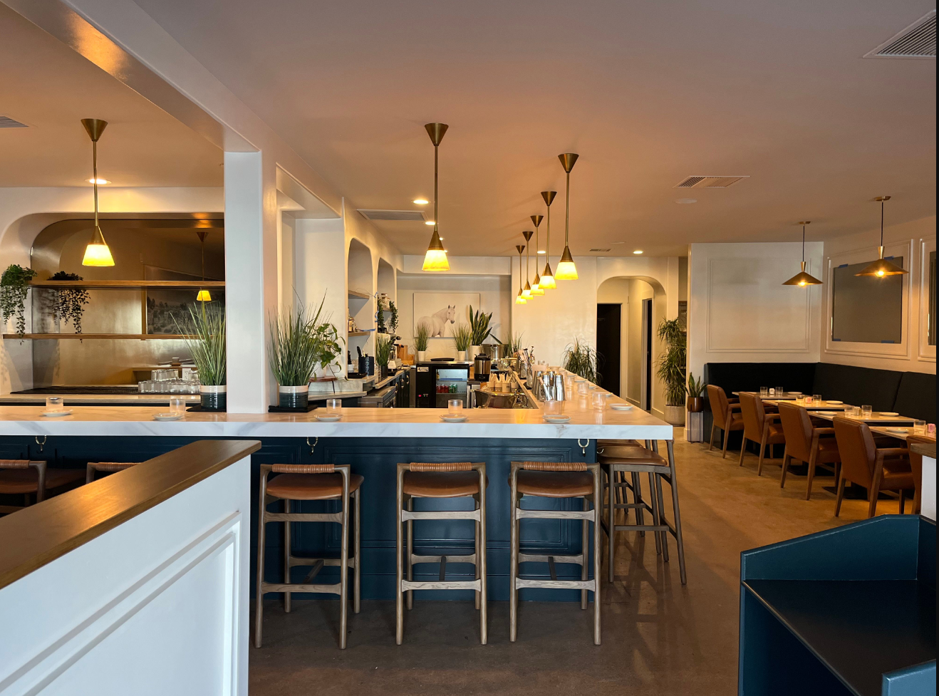 https://www.ponycocktailskitchen.com/