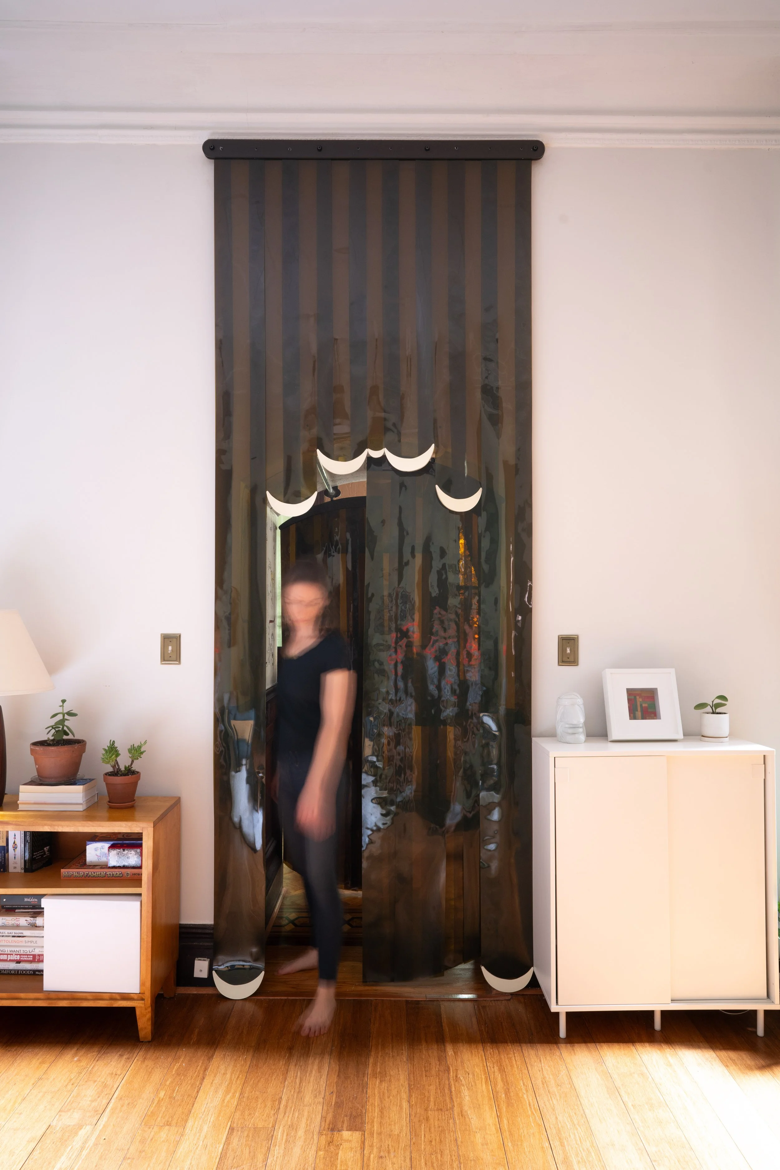 Hanging Door-9.jpg