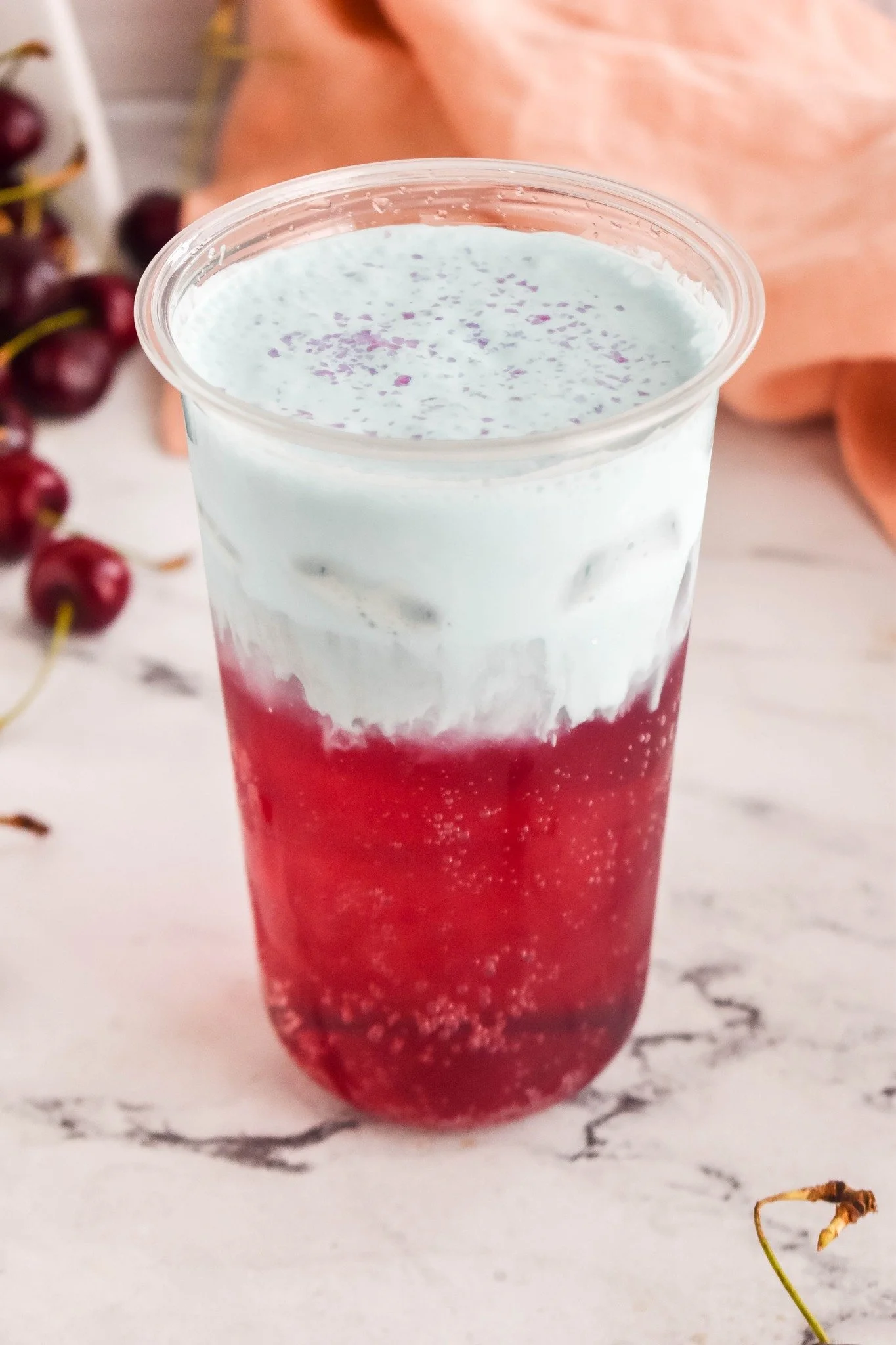 💗✨ Meet Friendship Bracelet ✨💙

A little sweet, a little sparkly, and made for sharing with your favorite people! 🥤💕

Friendship Bracelet starts with crisp Sprite, gets a sweet cherry twist, and is topped with our dreamy blue raspberry cold foam.