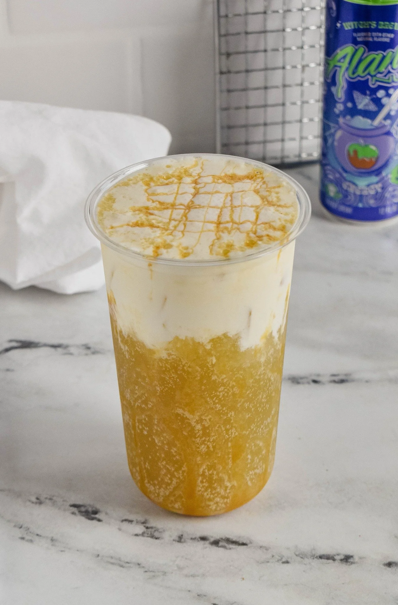 🧙&zwj;♀️✨ Meet the Stars Hollow Spell ✨🧙&zwj;♀️

A little bit magical, a little bit sweet, and straight from our Lapeer Hollows Harvest special menu! 🍂💚

This enchanting sip starts with Witches&rsquo; Brew Alani, swirled with caramel and green ap