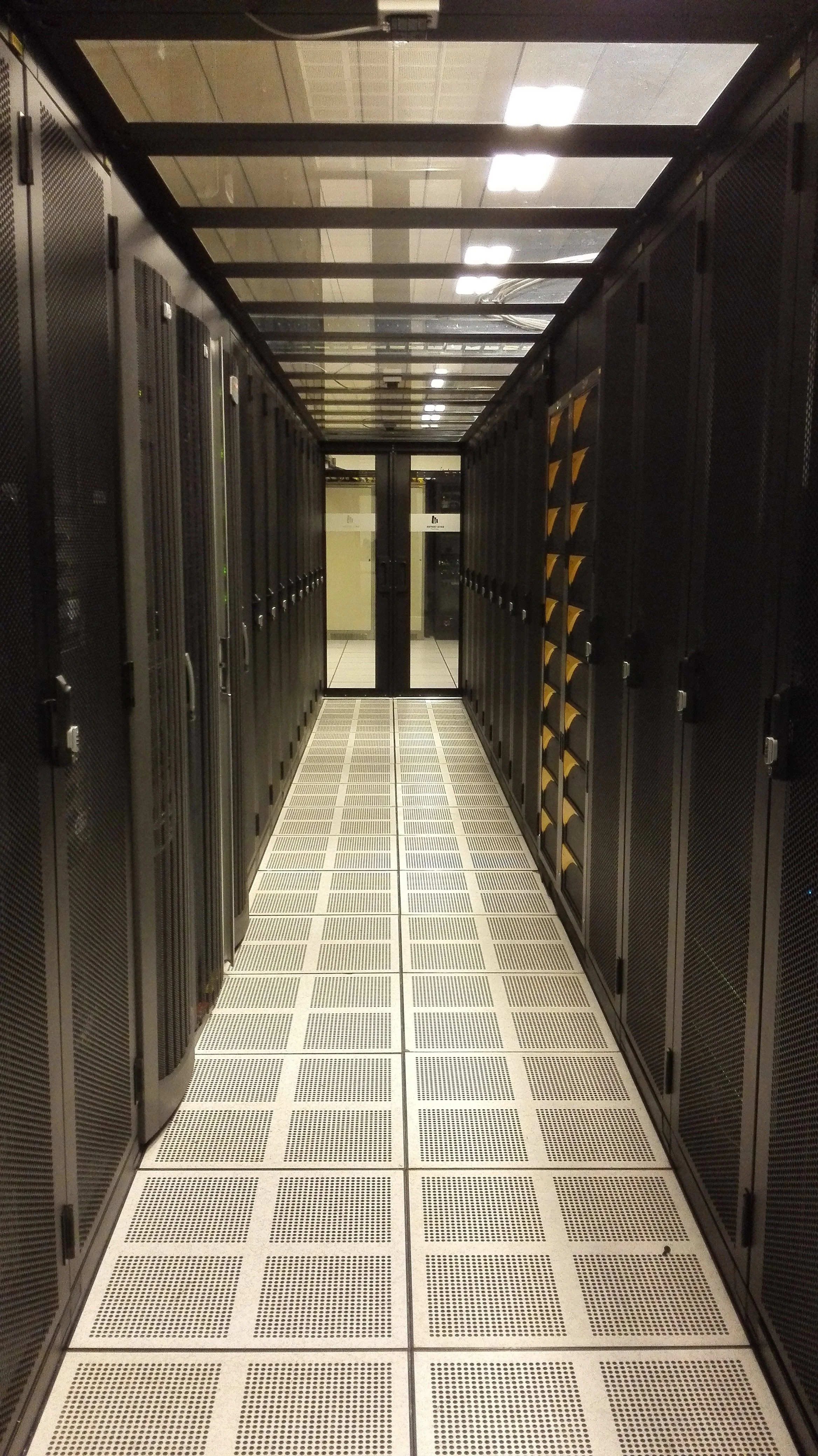 Why Now Is the Time to Invest in European Data Center Development