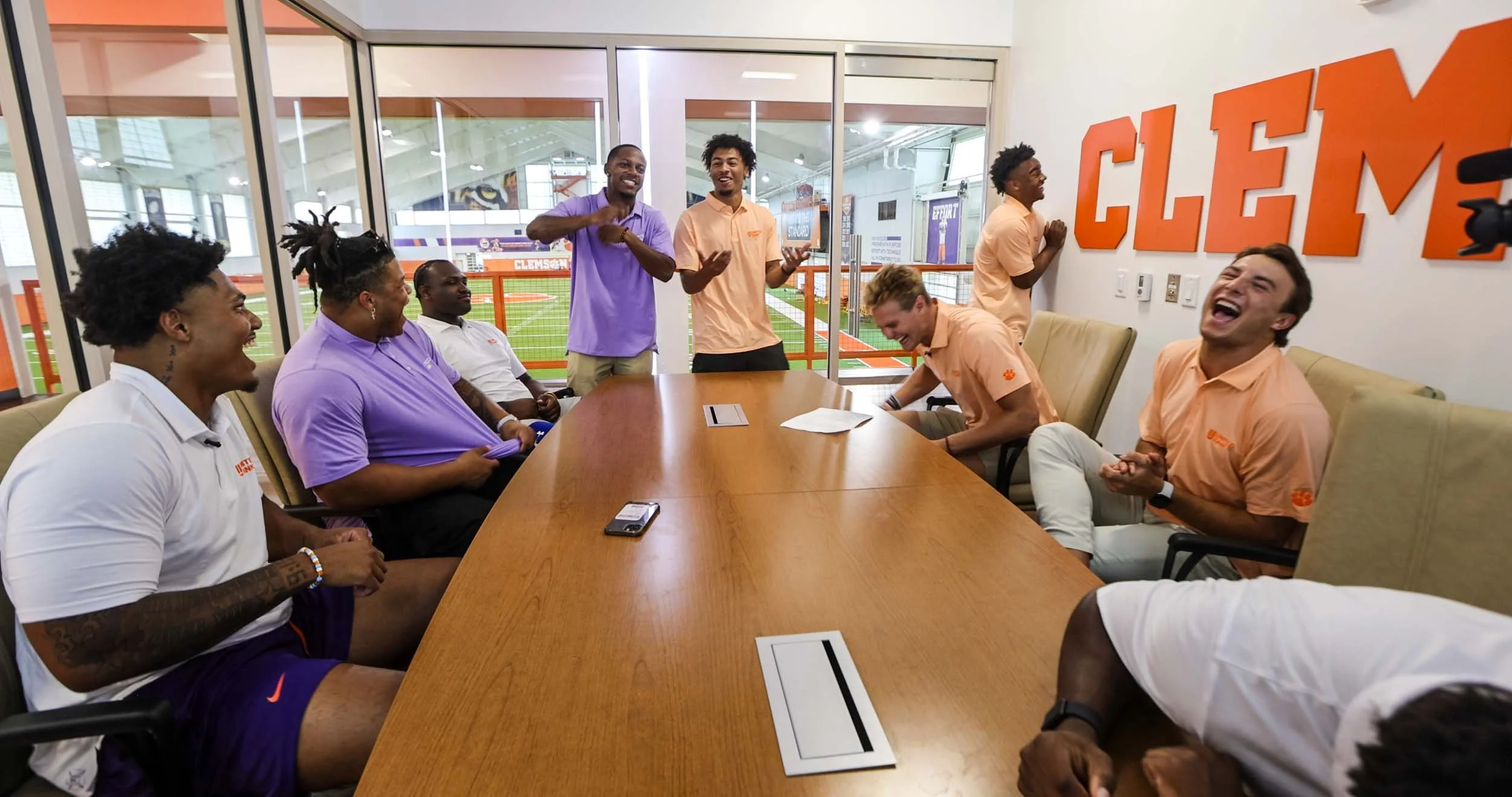 UnitedBank-ClemsonFootballNIL-July2024-screengrabs-00.jpg