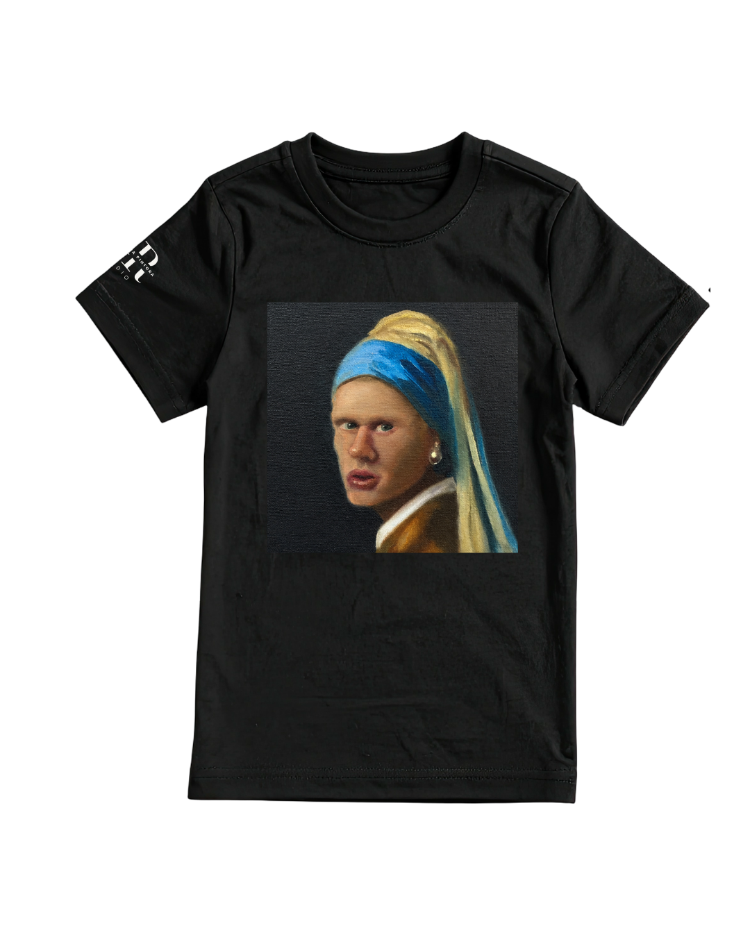 Pearl Erling Tee