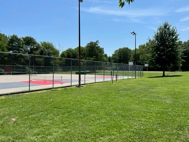 mi_128_Pickleball_Court.jpeg_1352902479_2163.jpg