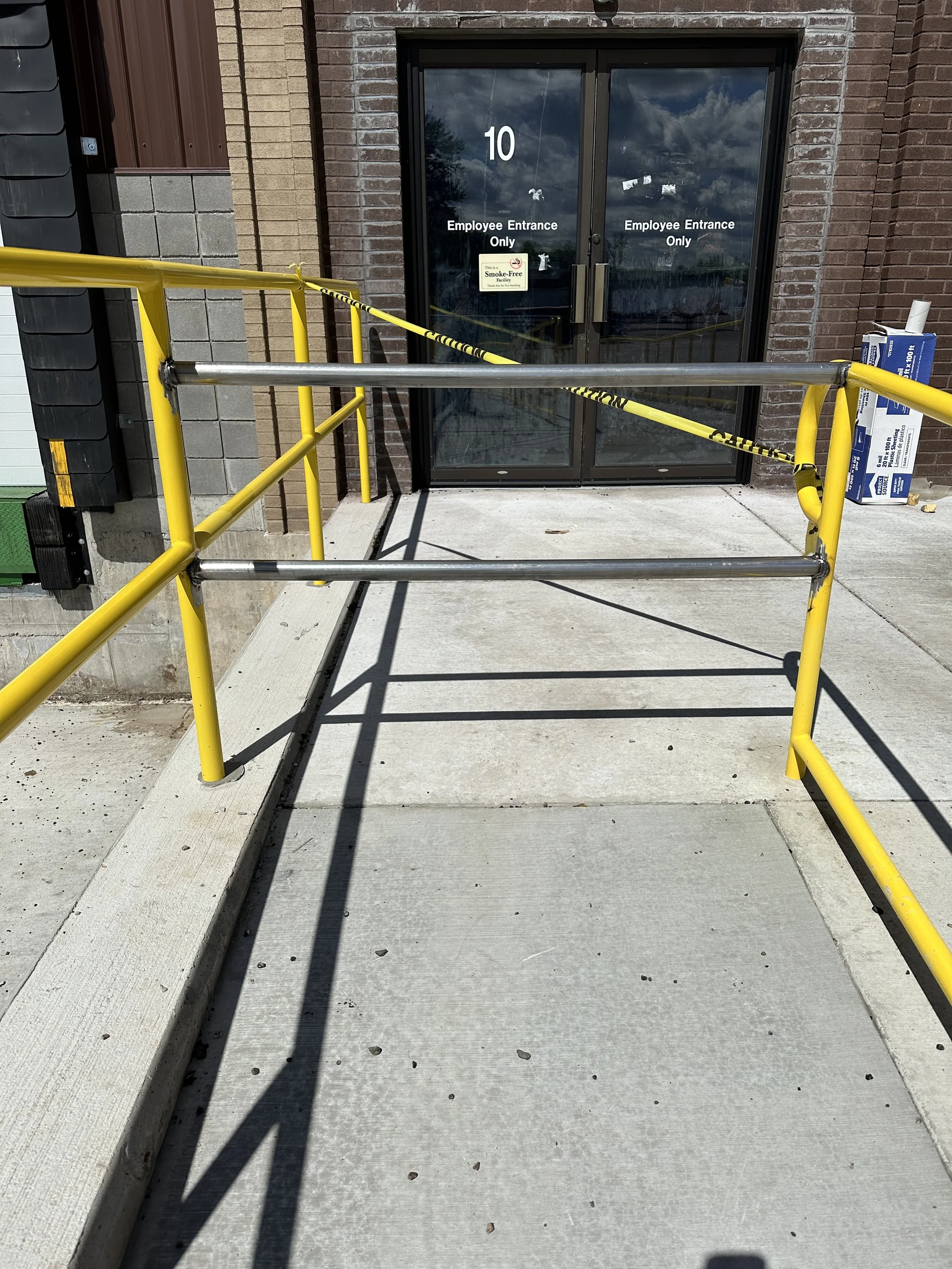 Safety yellow handrail builders and installers 