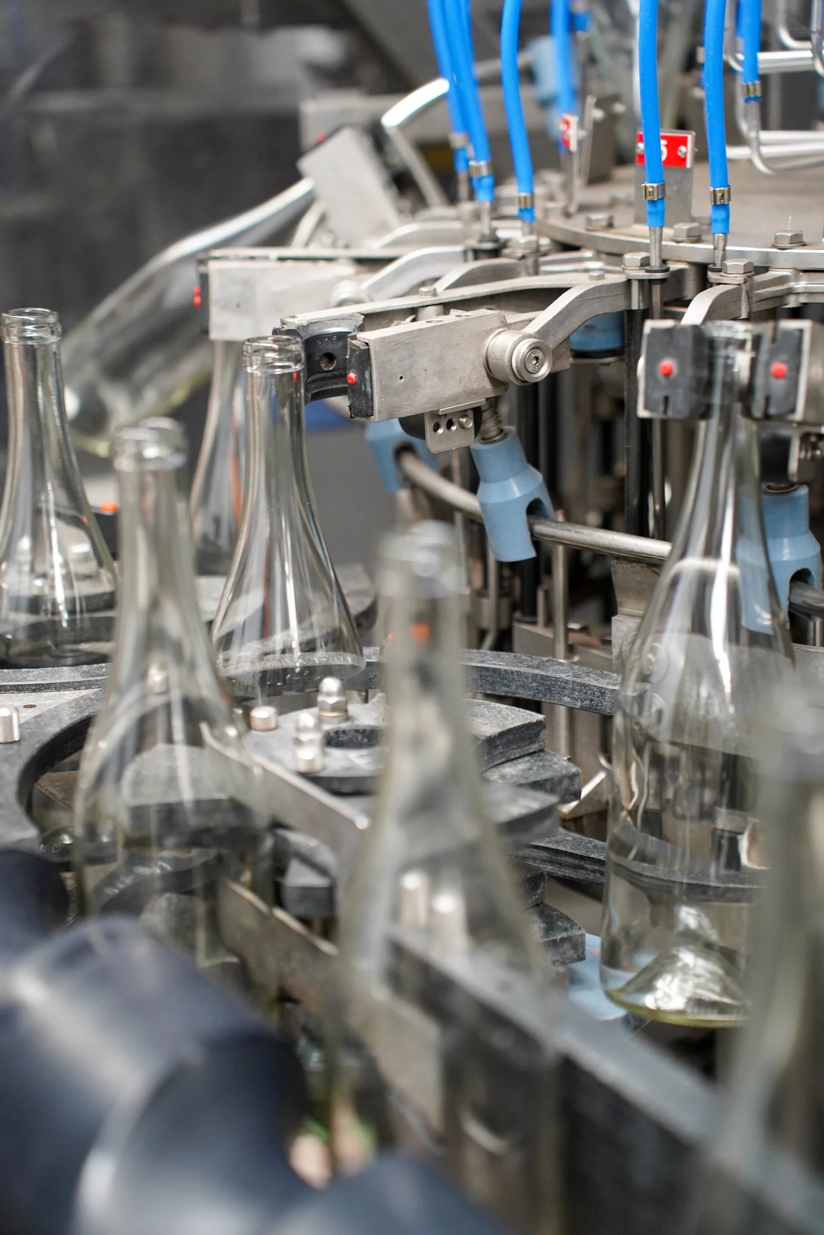 imb-rinser-empty-bottles.jpg