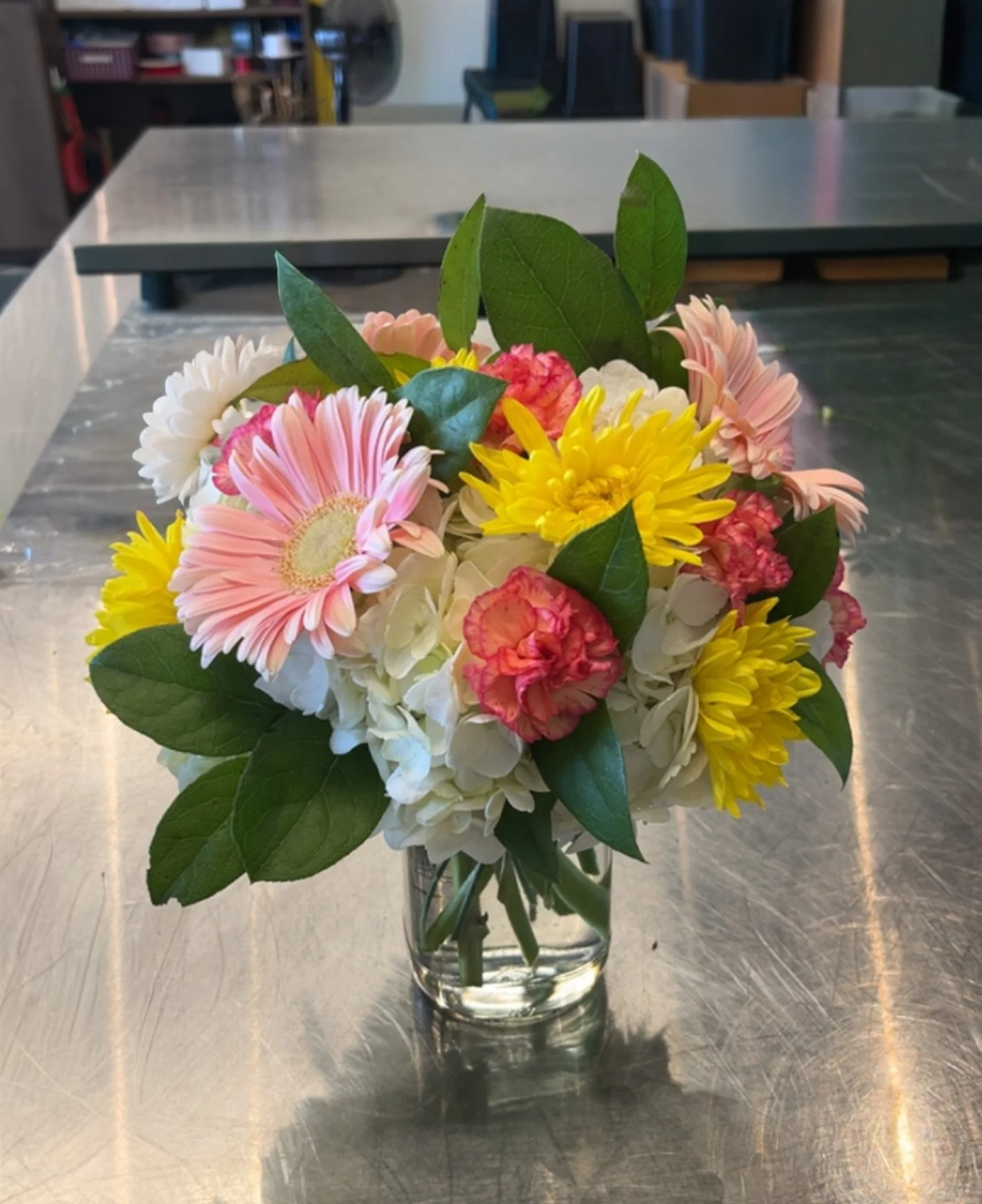 Small sized arrangement