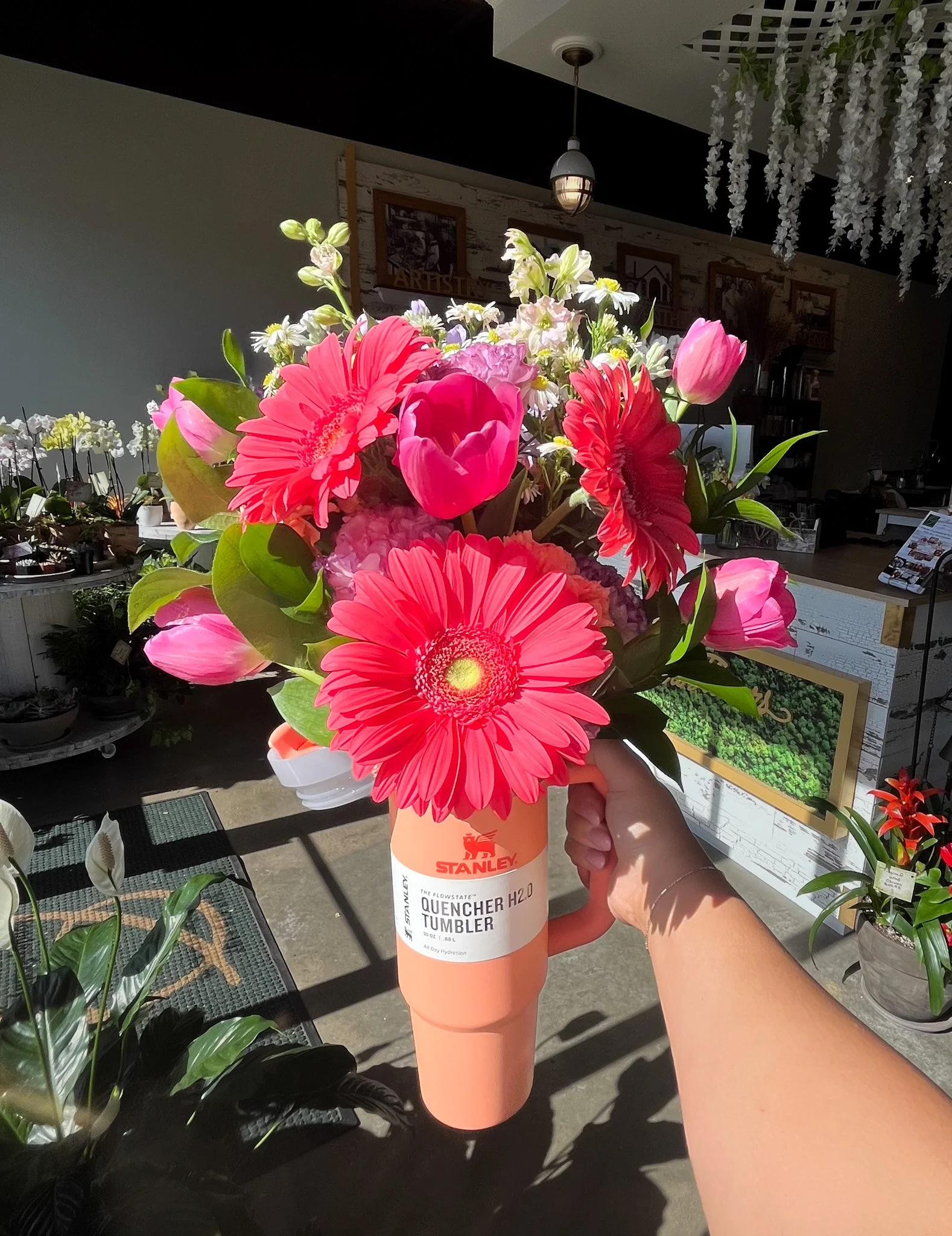 Medium sized specialized arrangement 