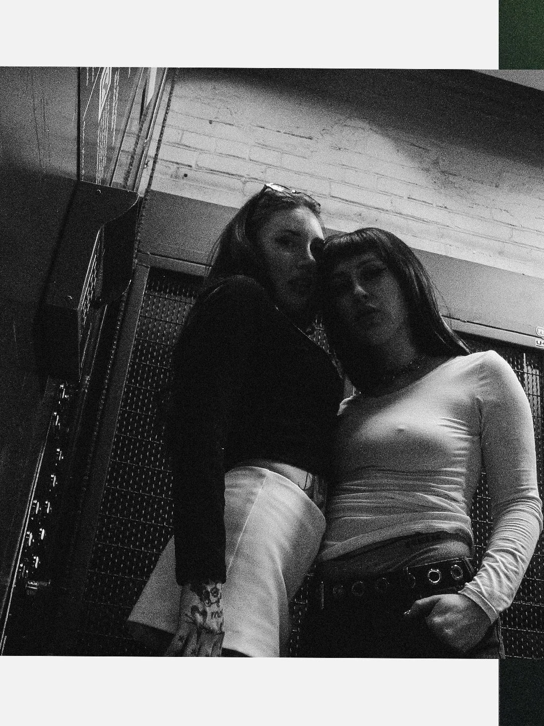 @rouss_lee &amp; @ginaflashh 
on the #canong2 
you know where to find more photos
#digicam #digicamphotography #digicamclub