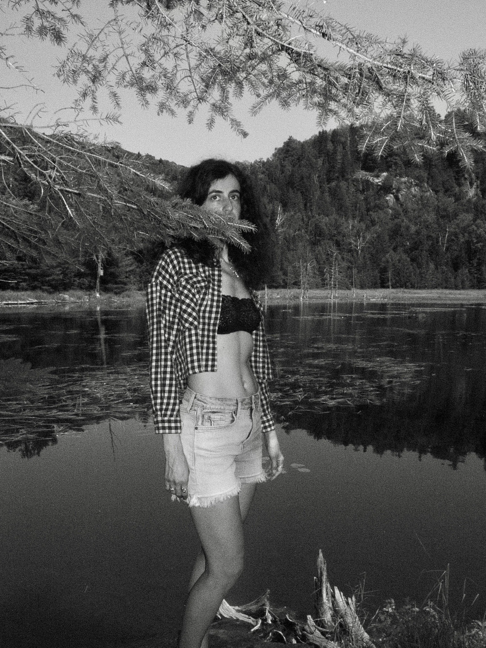 Nathalie on the #ricohgrd 
#ccd #ricoh #digicam