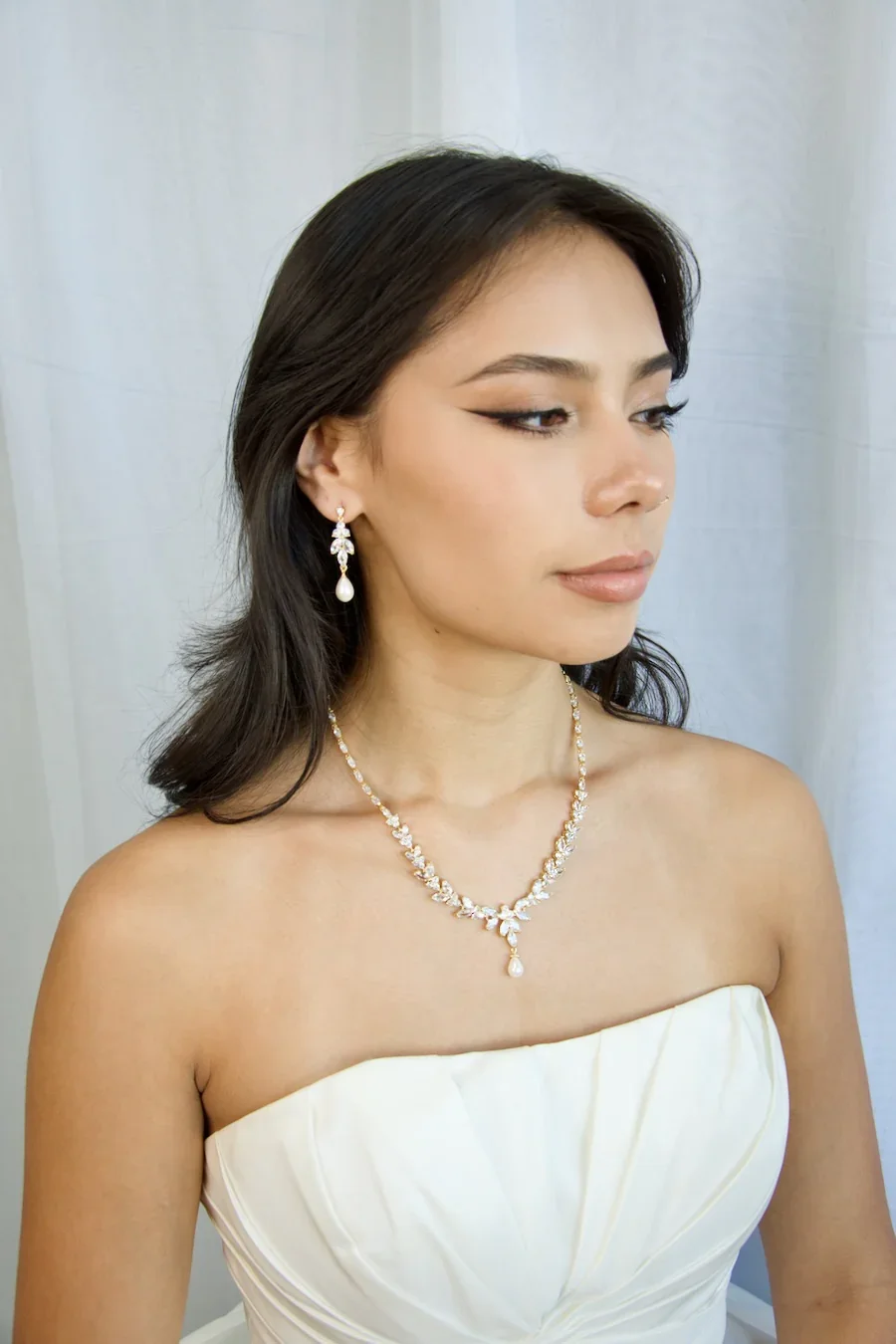 WN245 gold pearl.webp