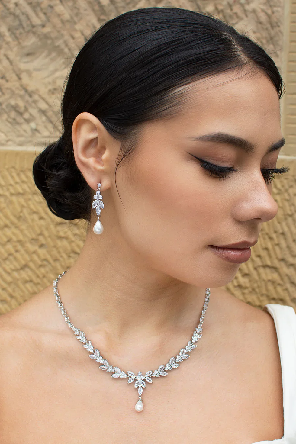 Wn245 Silver pearl.webp