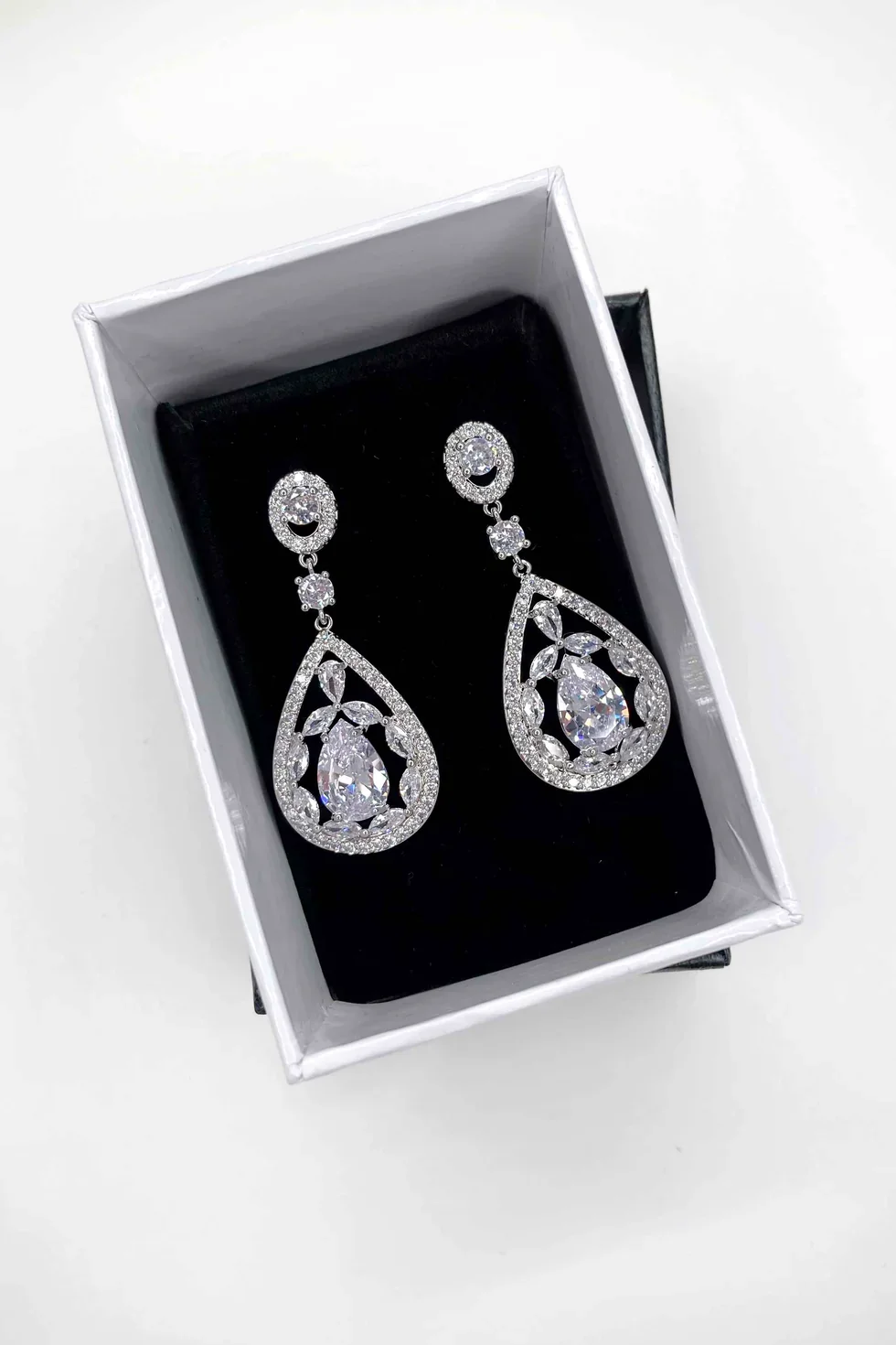 WE562 Silver.webp