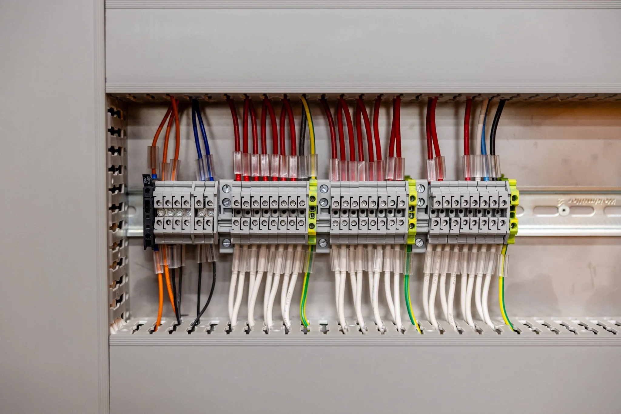 Layton-Electrical-Riverina-NSW-CutAboveProductions44.jpg