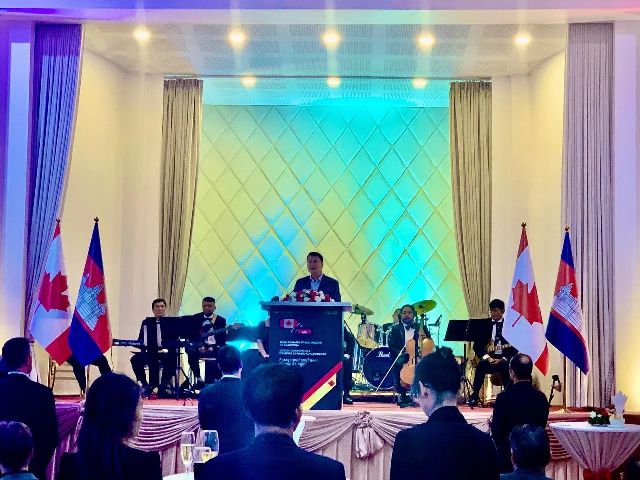 លោក សេង សិលា អនុប្រធានសមាគម អ្នកវិនិយោគ អ្នកសាងសង់ និងស្ថាបត្យករកម្ពុជា  បានអញ្ជេីញចូលរួមជាភ្ញៀវកិត្តិយសក្នុងកម្មវិធី Team Canada 🇨🇦 Trade Mission to Cambodia 