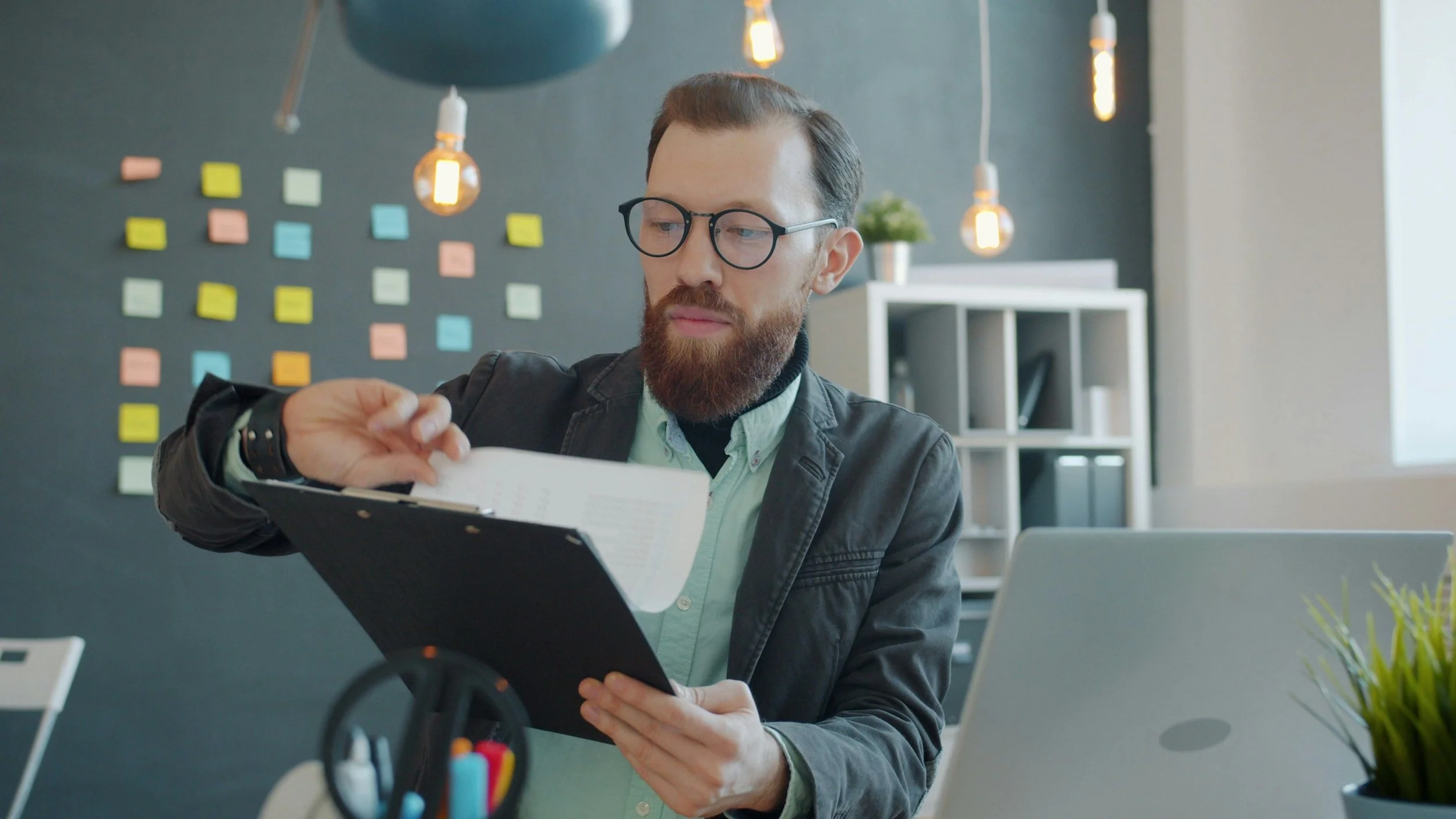 How Do I Know If I Qualify as a Wholesale Investor in Australia?