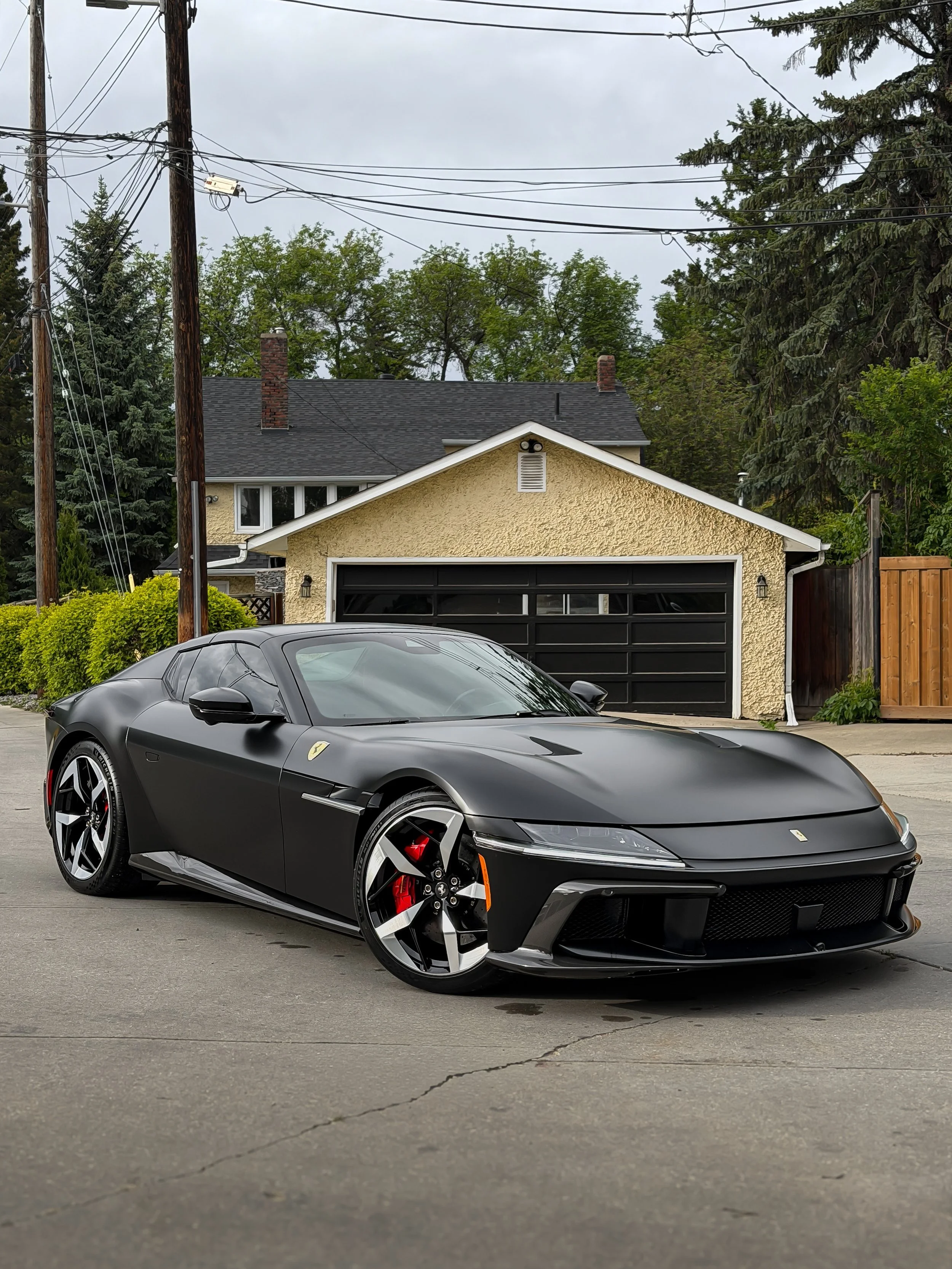 Ferrari 12 Cilindri Spyder with a new vehicle prep and detail 🔥

Brought to you by 🧼: @posh.auto.care 

#ferrari #12cilindrispider #detailersofig #v12 #detailing
