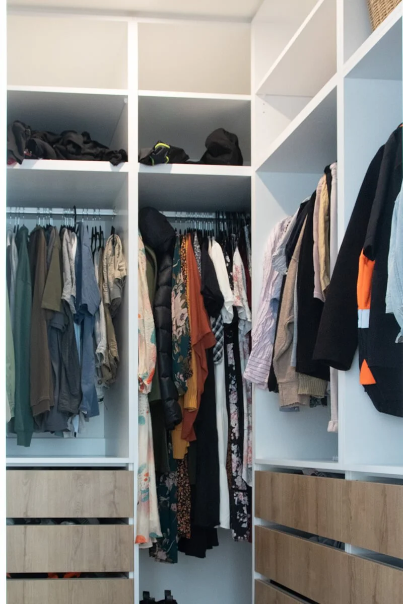 Carrolls-wardrobes-_B4A8674 1.jpg