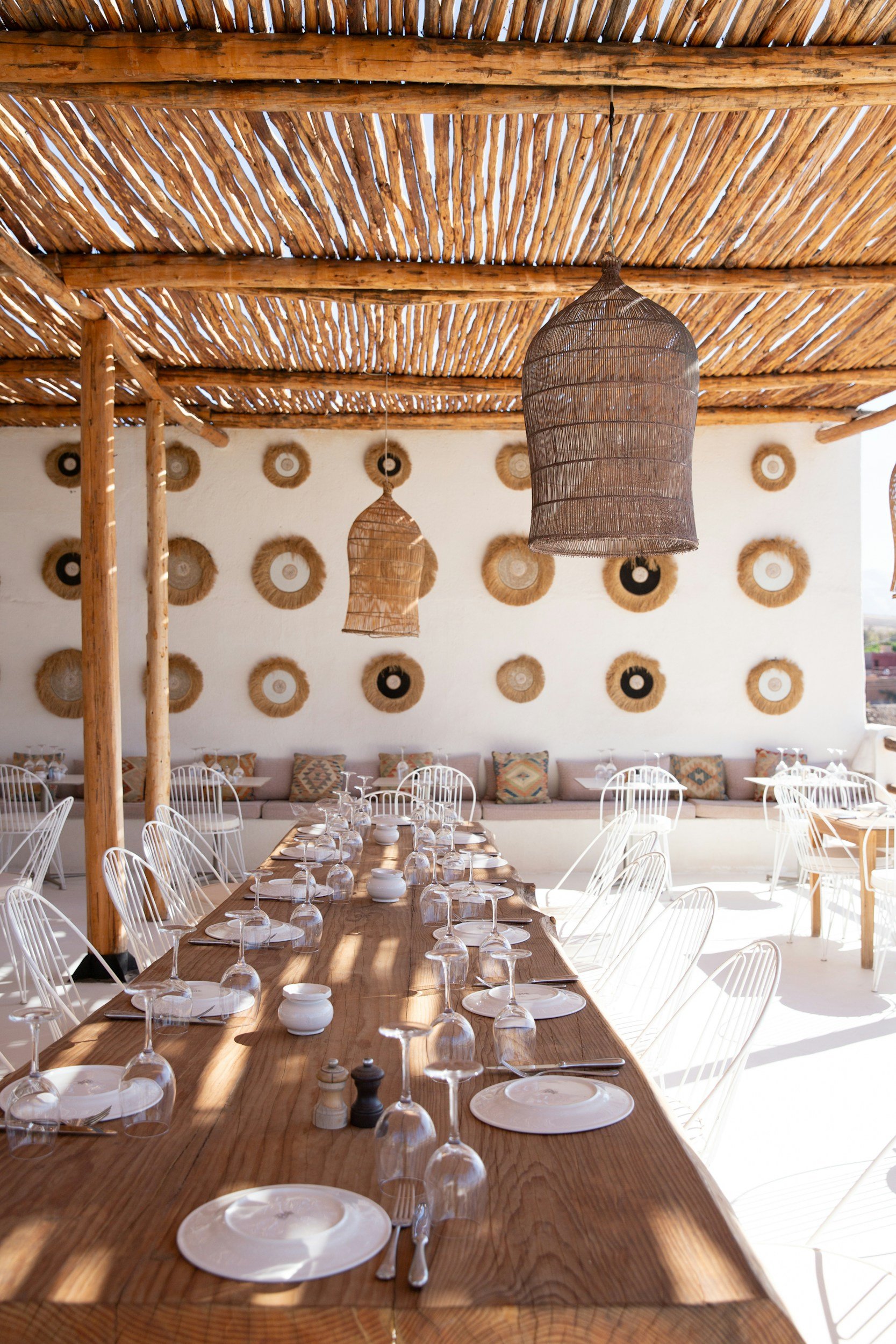 Beautiful retreat setting with a peaceful dining space for Gather & Resonate wellness retreats and sound bath experiences.