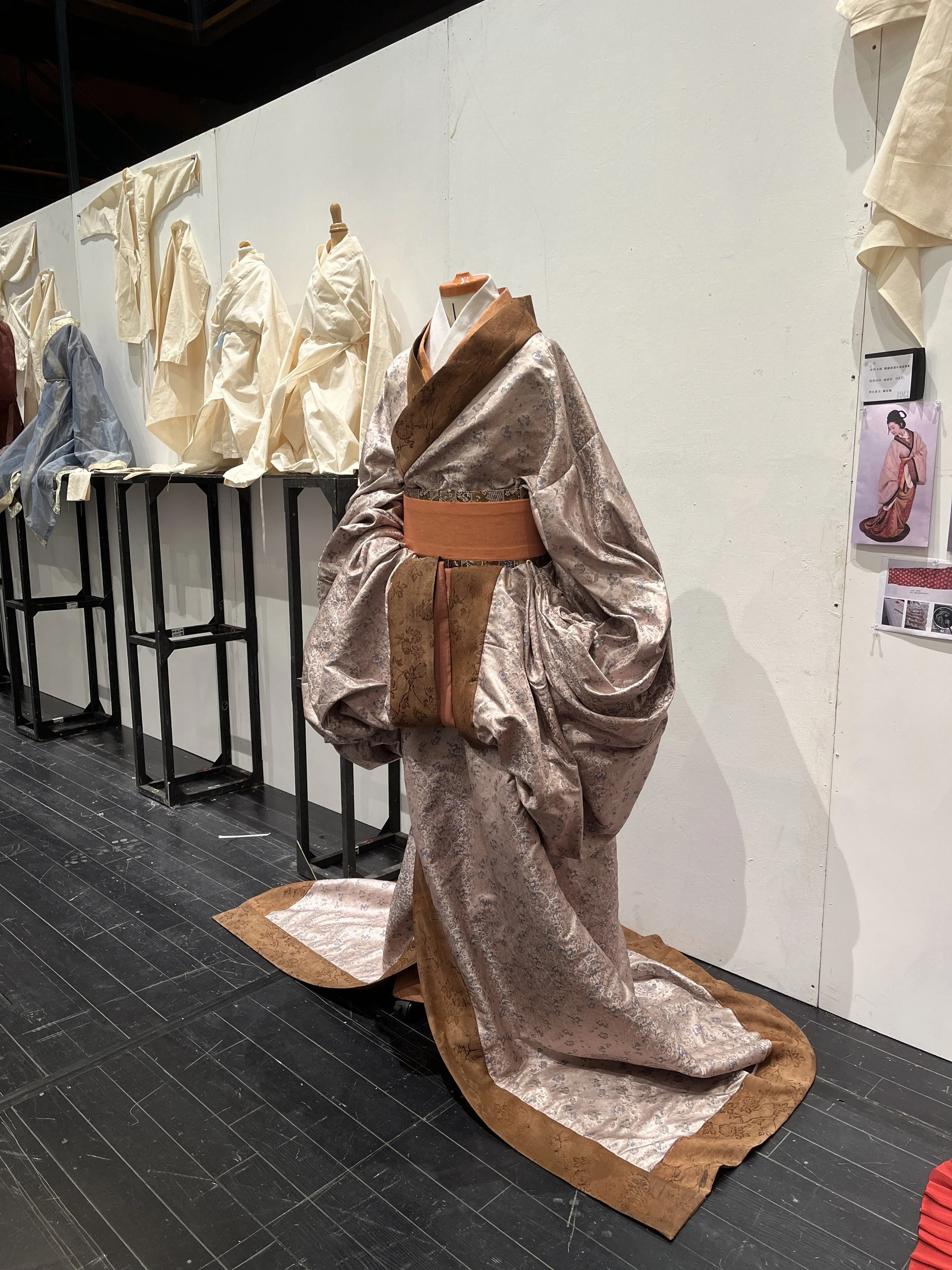 4th Century Chinese Deep Robe