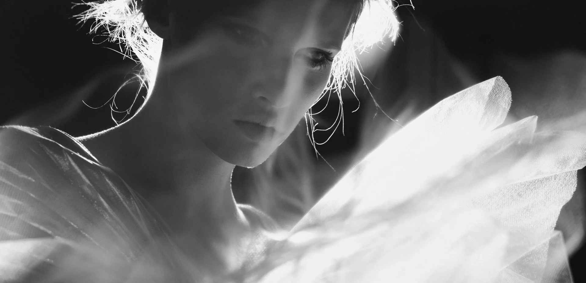 Lara Stone - Wig Magazine