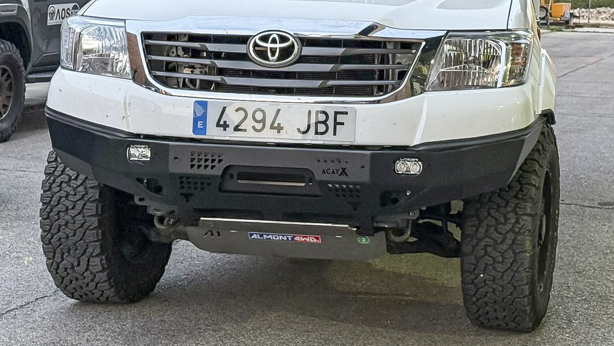 Paragolpes delantero Hilux 2011-2015