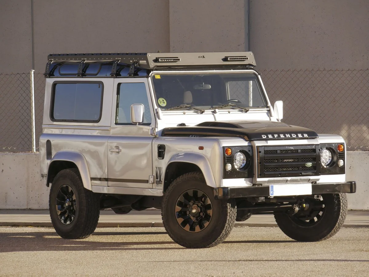defender90.jpg