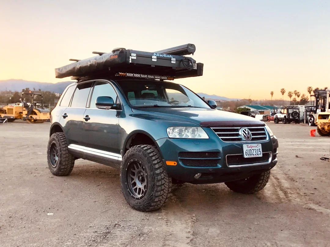 VOLKSWAGEN