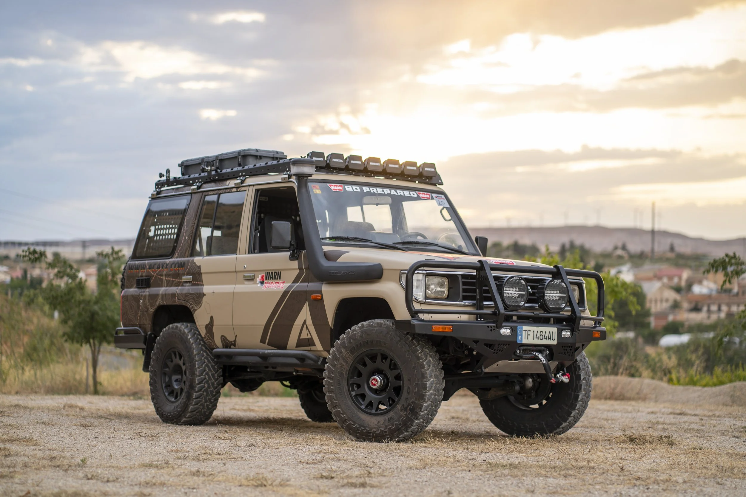 Paragolpes delantero Integral, Landcruiser LJ 70/73/77 faro cuadrado