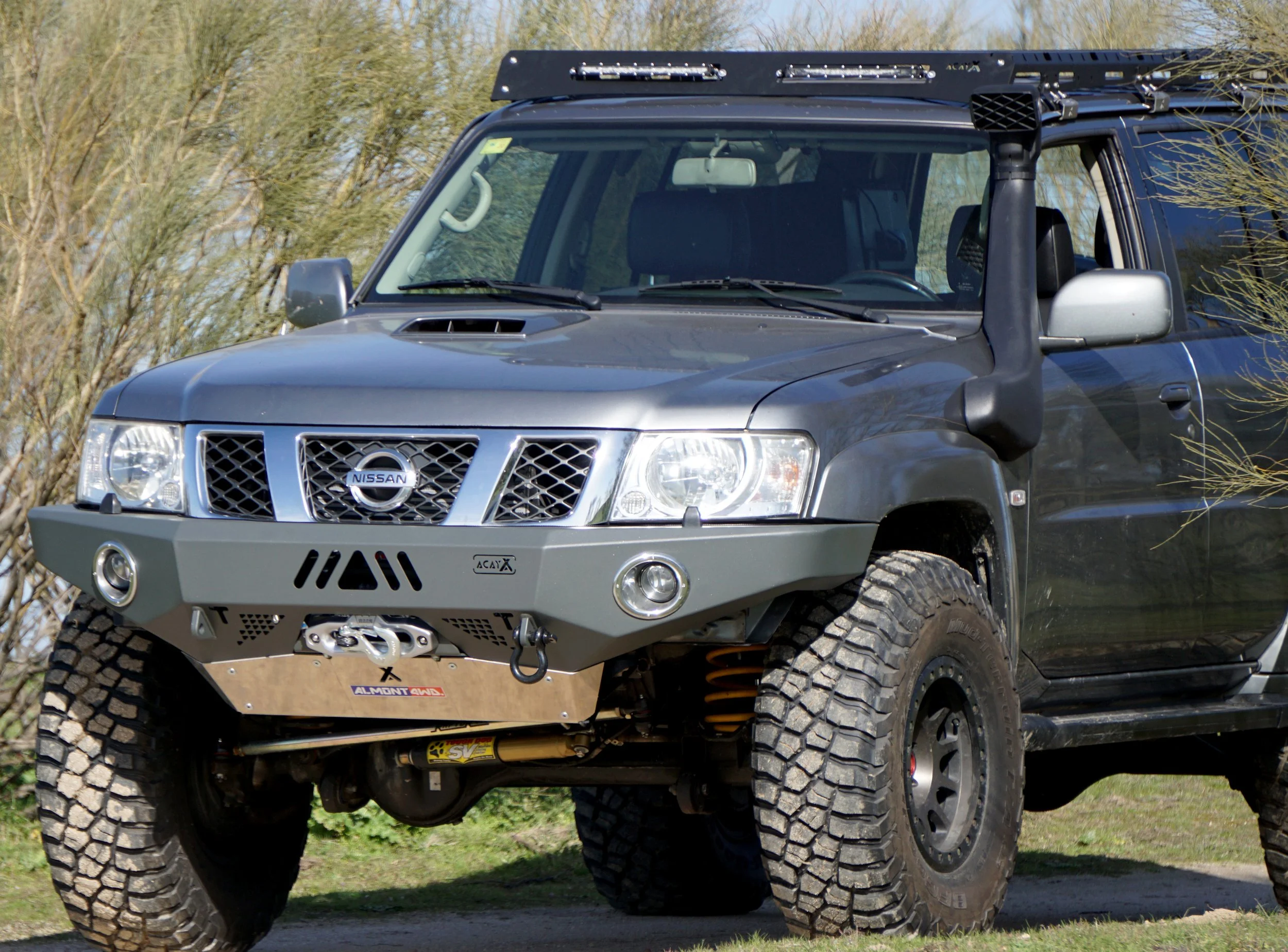 Skid con protección de depósito. NISSAN  -  PATROL GR Y61