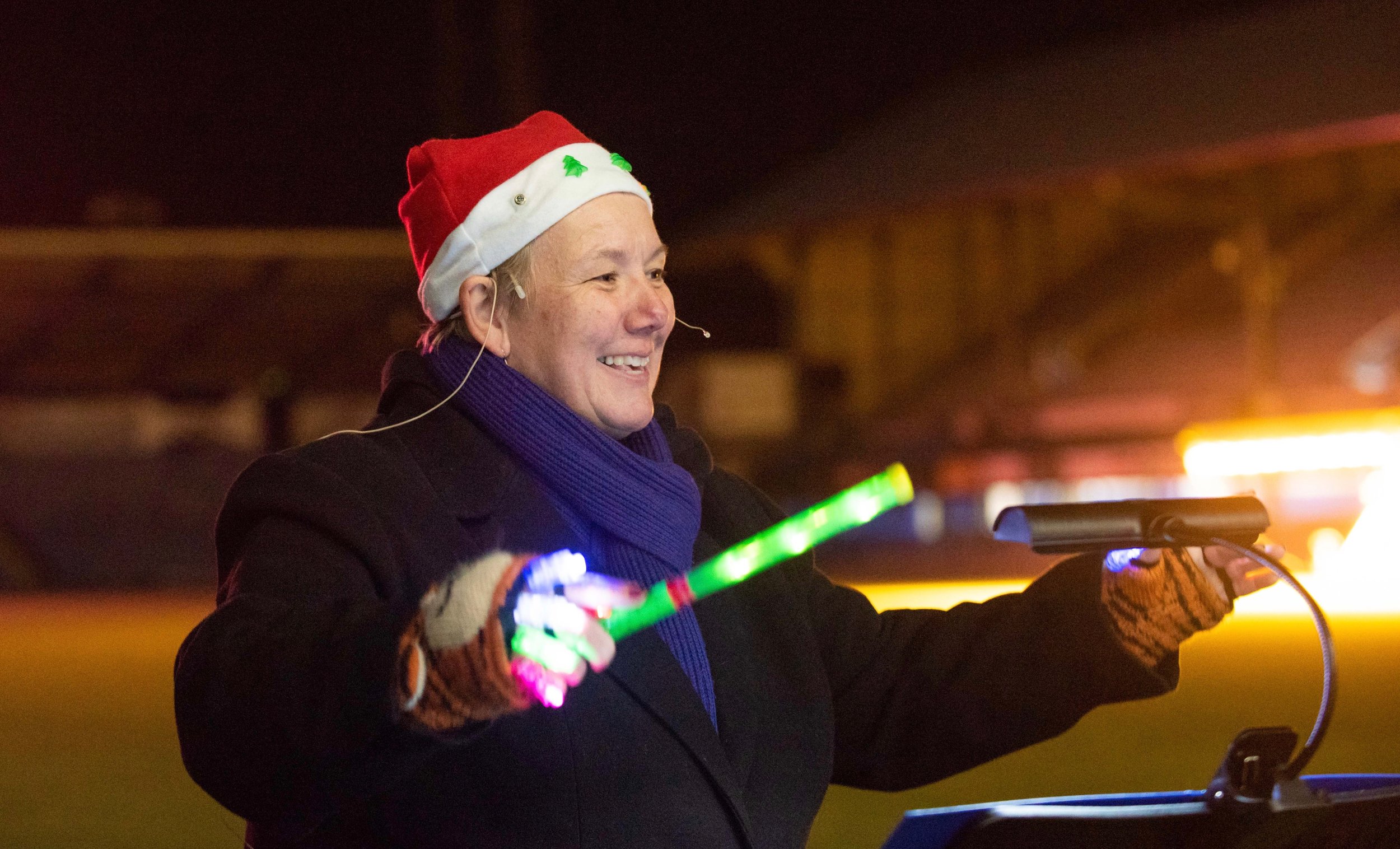 VernonNash_Schools Carols at Fratton Park_025.jpg